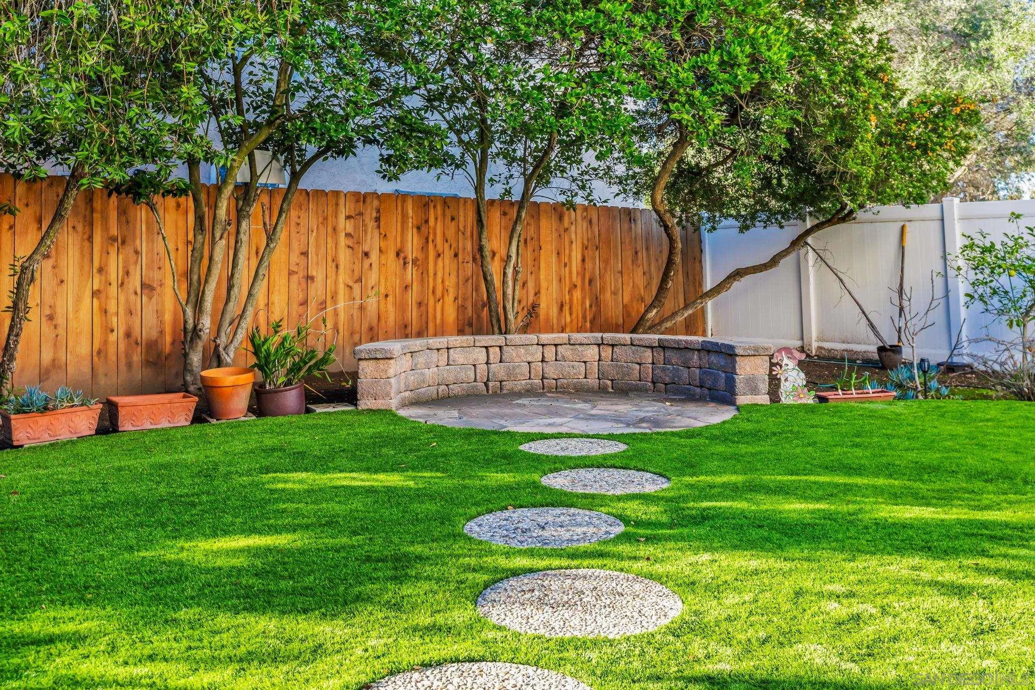 https://cdn.realtyfeed.com/cdn/127/250046248/9c46cd6e0357dc8deac9a7fdc70018fa.webp