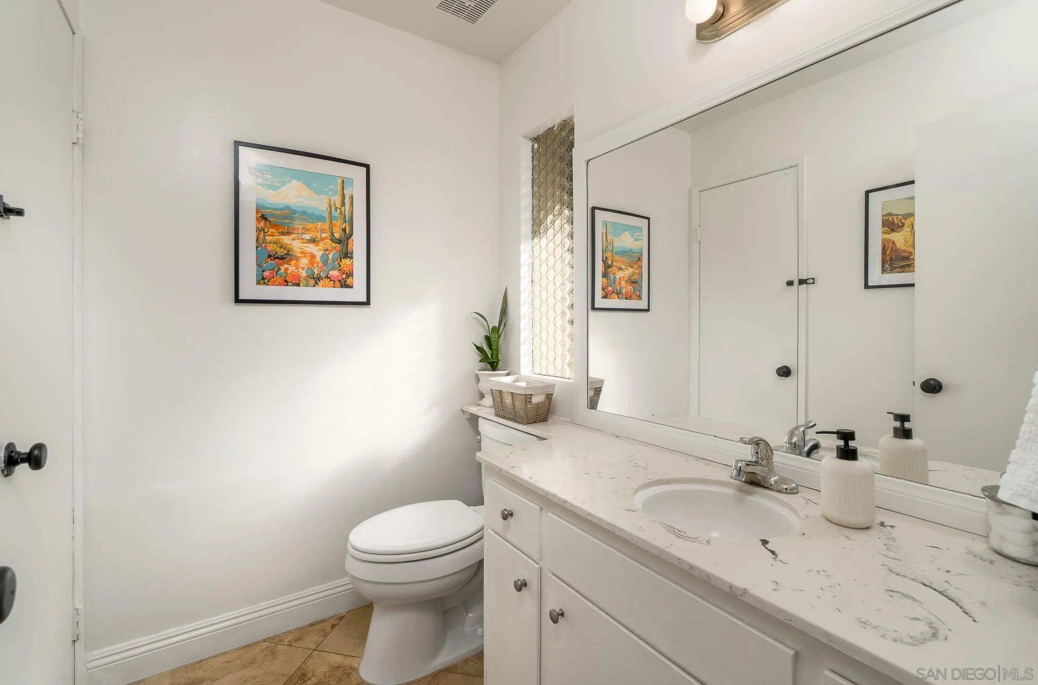 Photo #18: 250046254 Listing: Photo #18