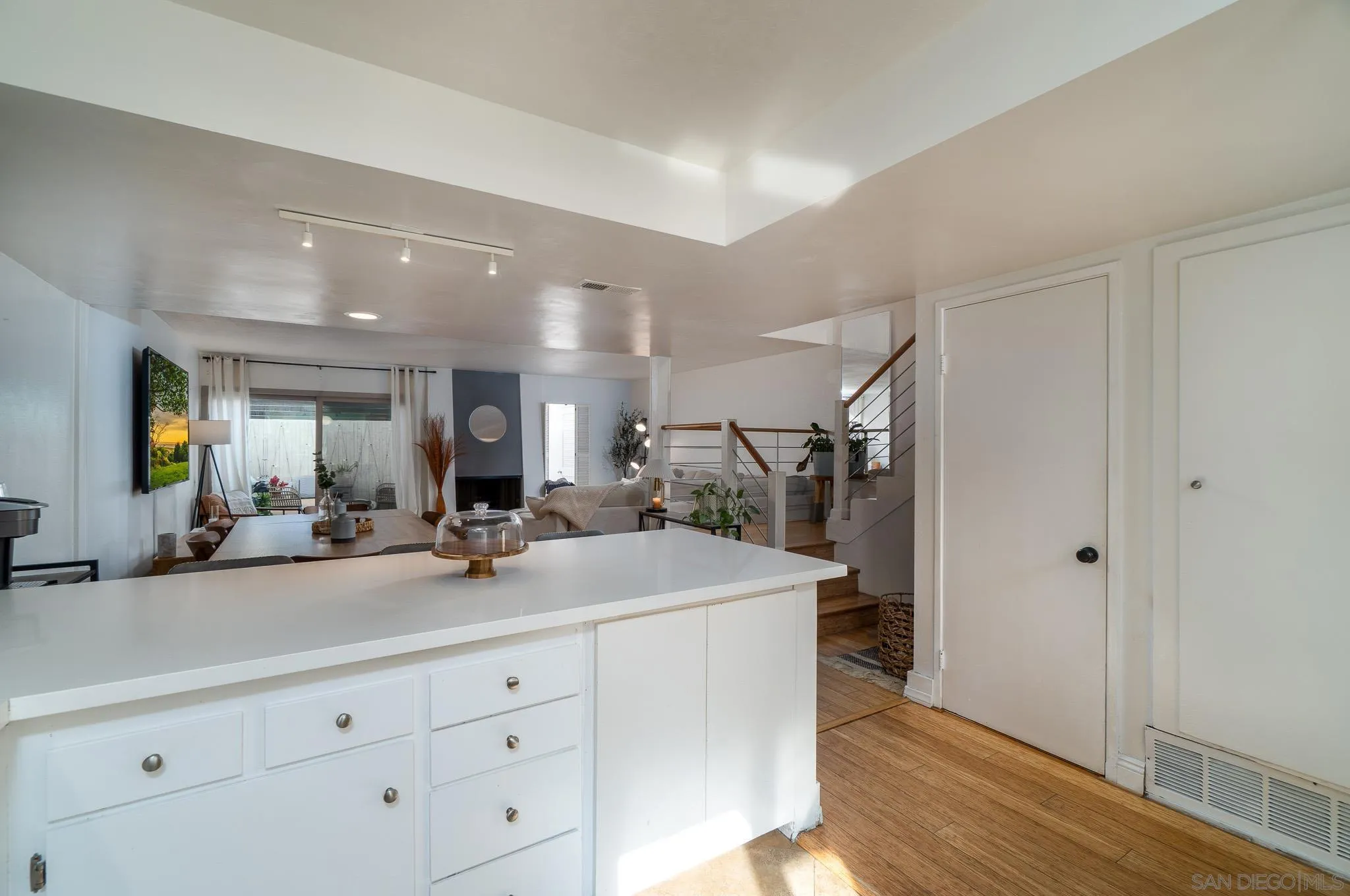 Photo #14: 250046254 Listing: Photo #14