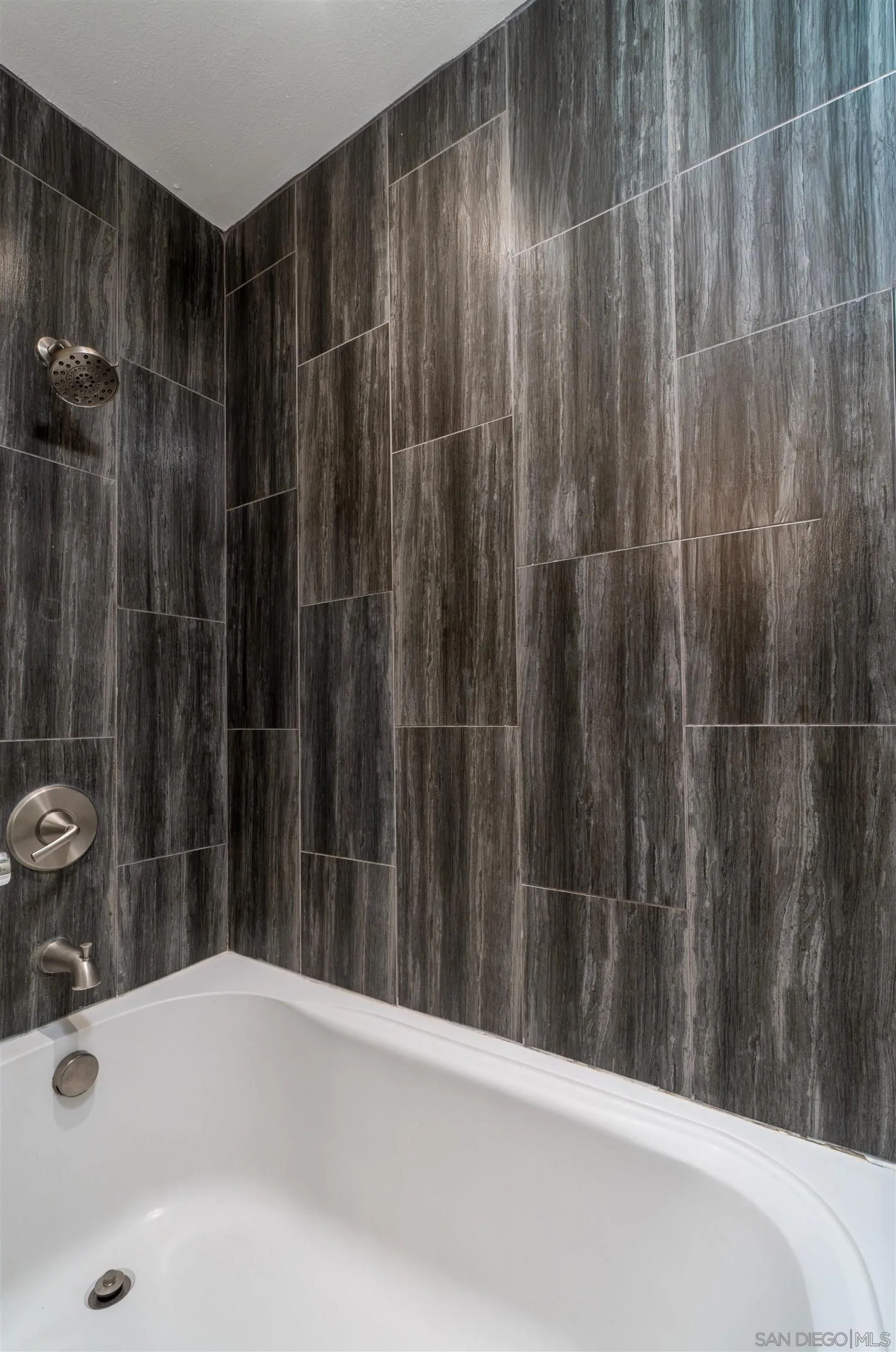 Photo #26: 250046254 Listing: Photo #26