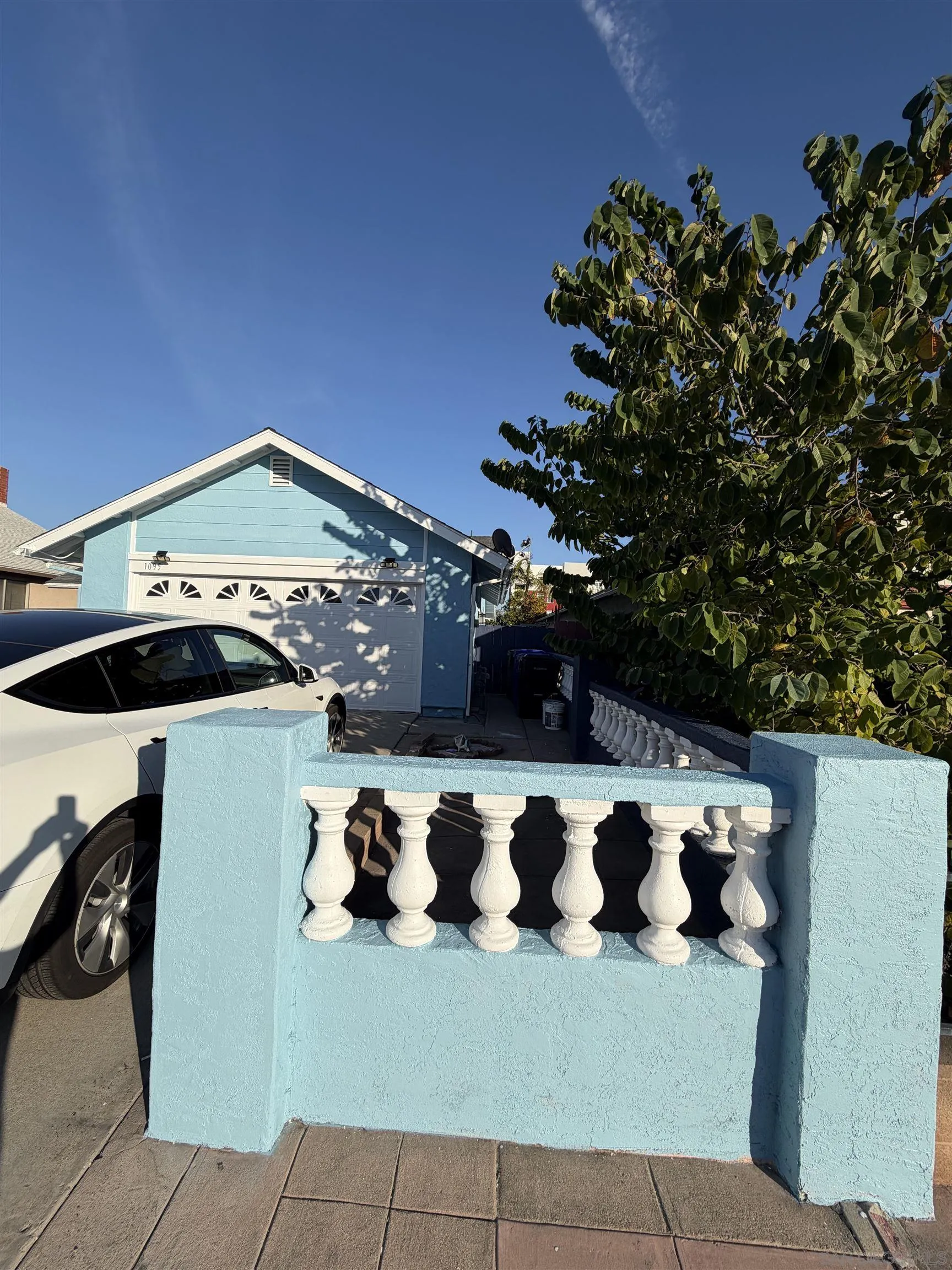 1095 Stillwell, San Diego, CA, 92114