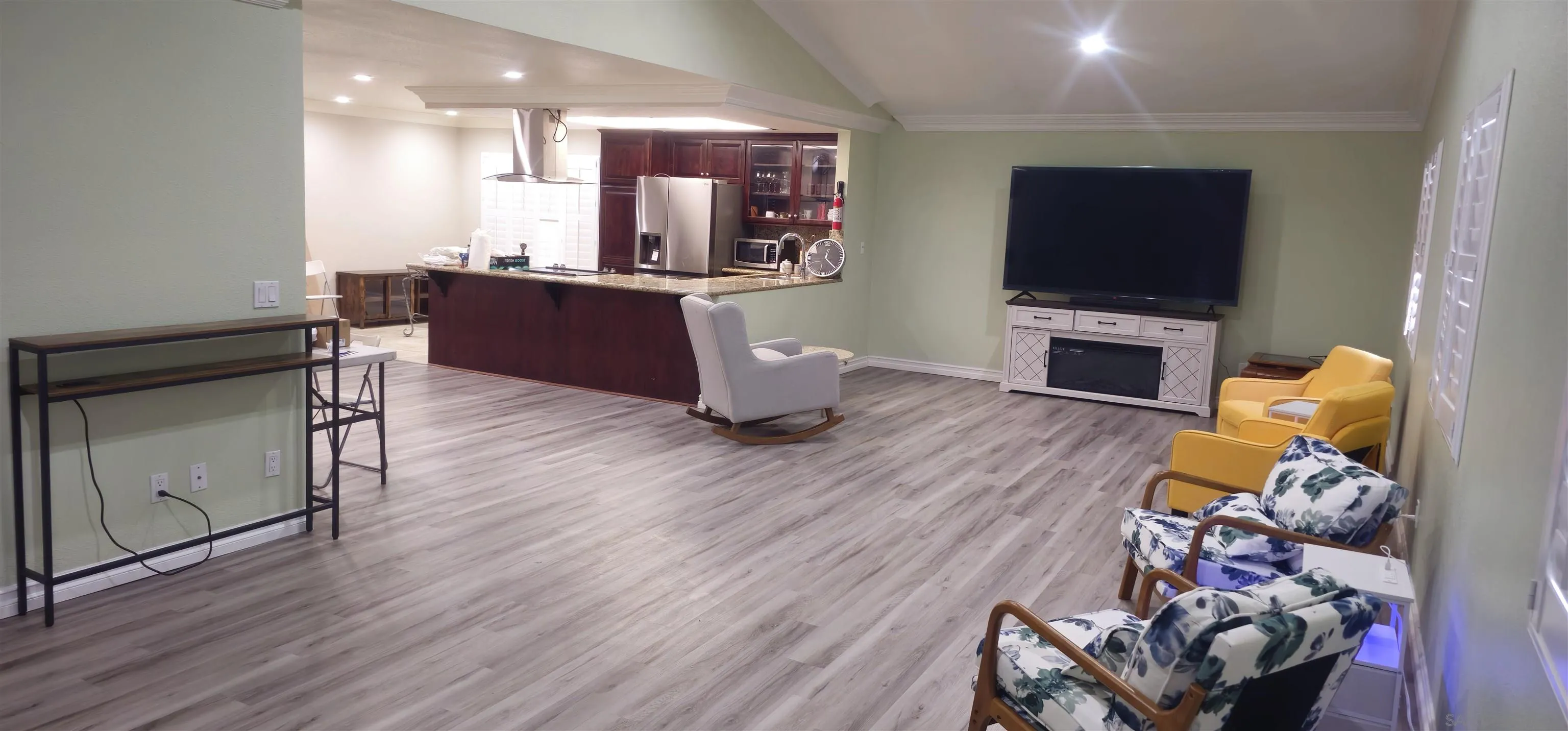 1095 Stillwell, San Diego, CA, 92114