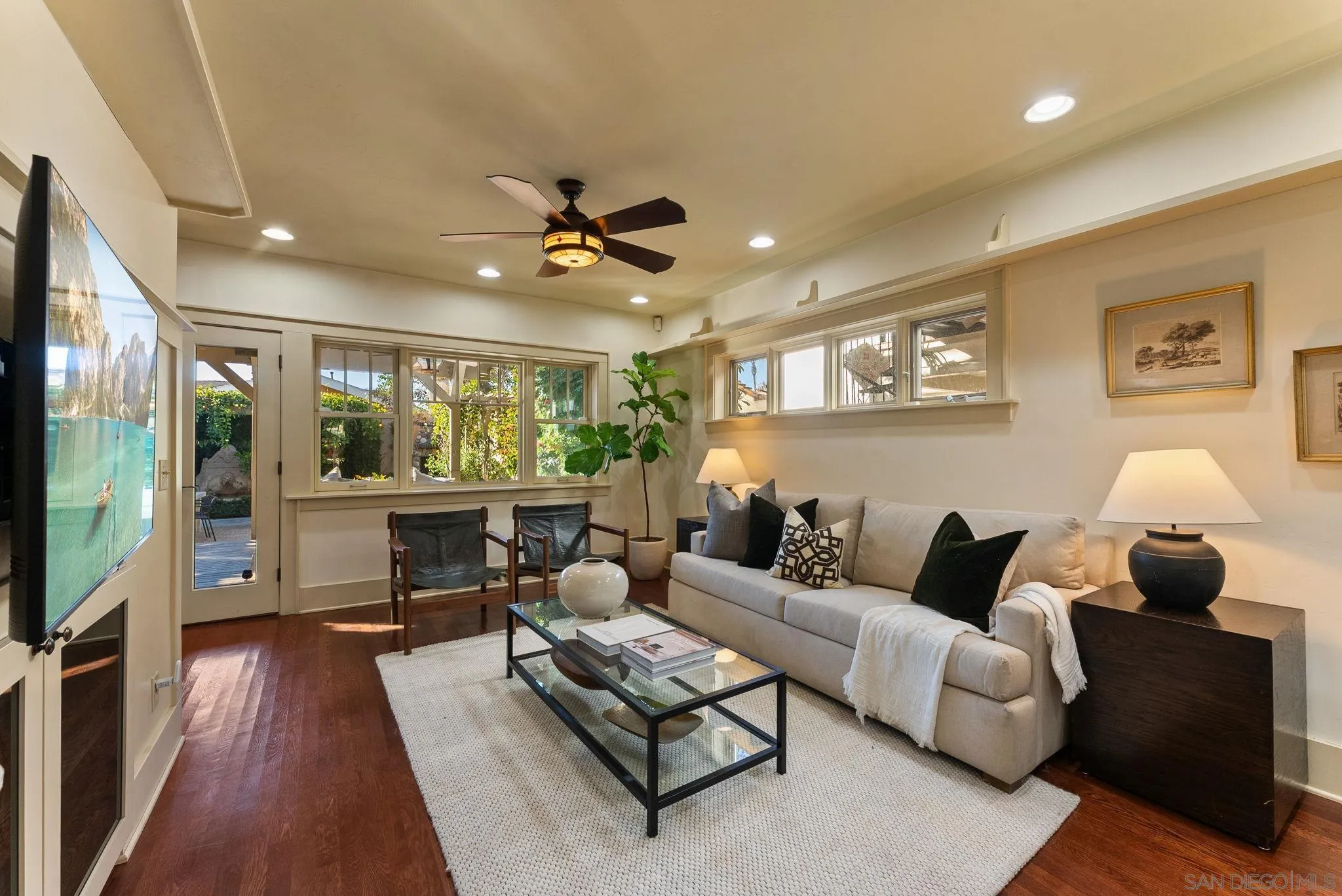 https://cdn.realtyfeed.com/cdn/127/250046263/cc610fd9e97b580c885d6166b4f713e0.webp