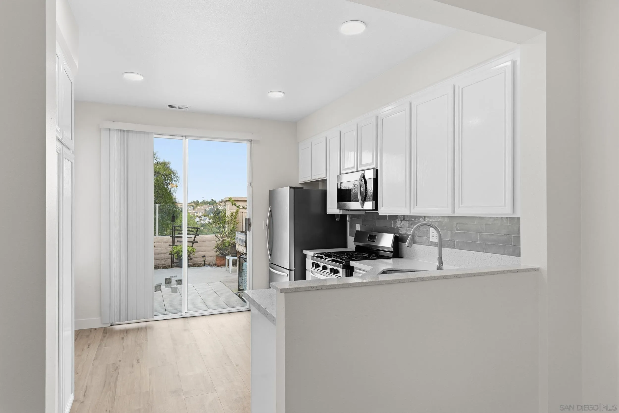 Photo #11: 250046264 Listing: Photo #11