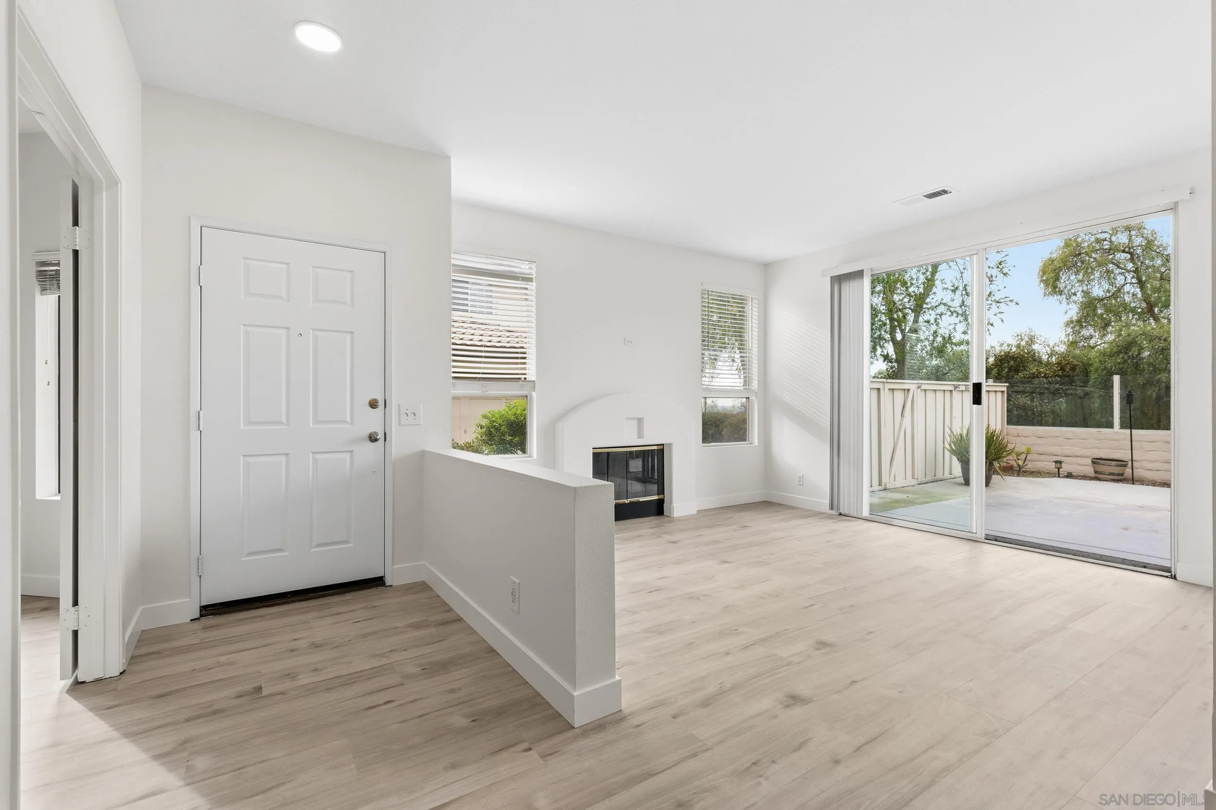 Photo #4: 250046264 Listing: Photo #4