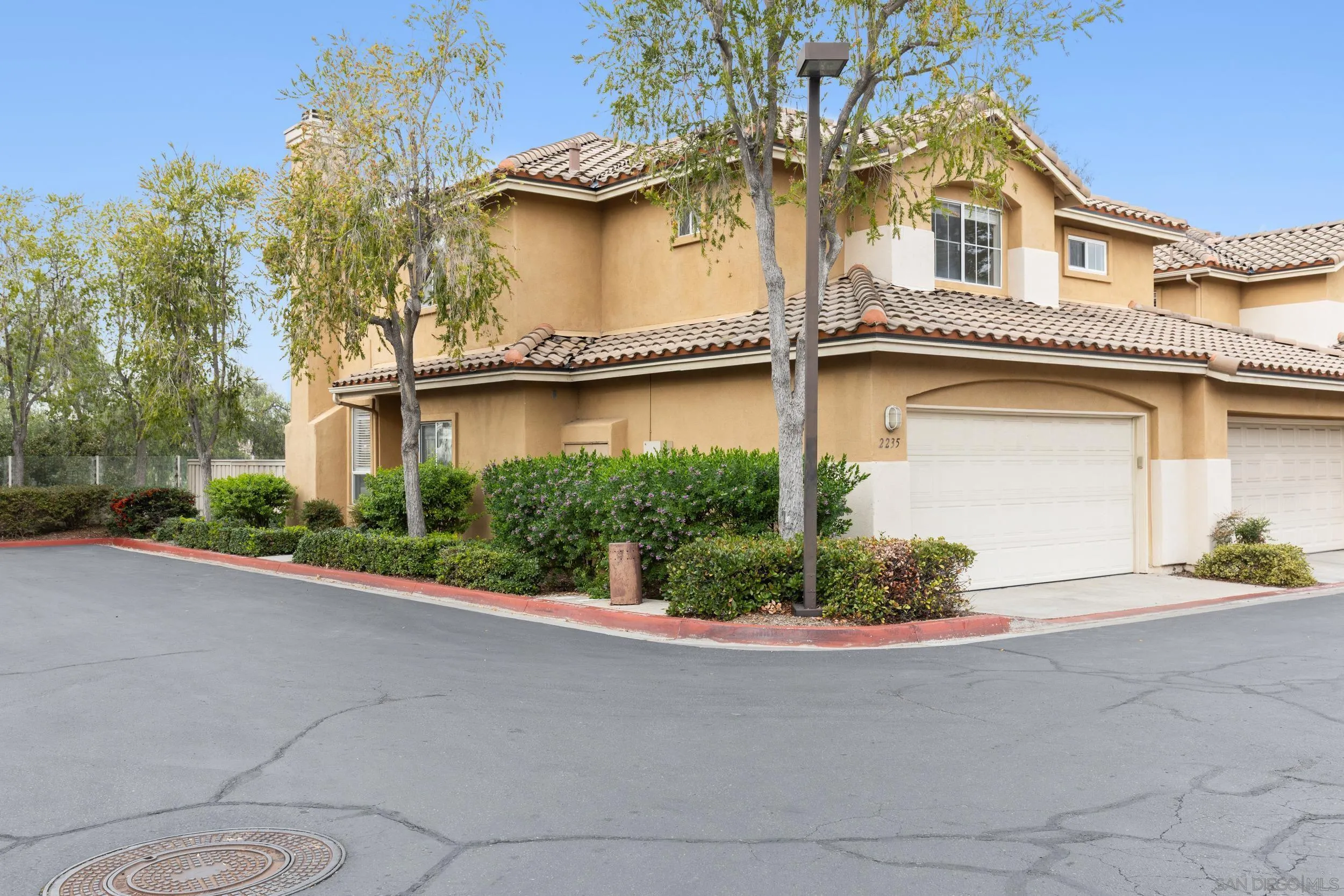 Photo #2: 250046264 Listing: Photo #2