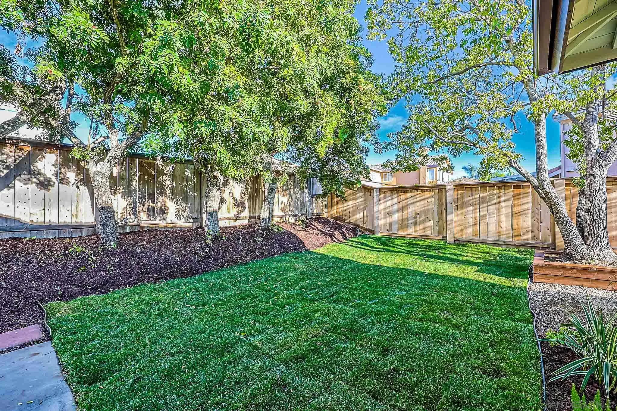 https://cdn.realtyfeed.com/cdn/127/250046274/c6e55598c414bc999390980552374e16.webp
