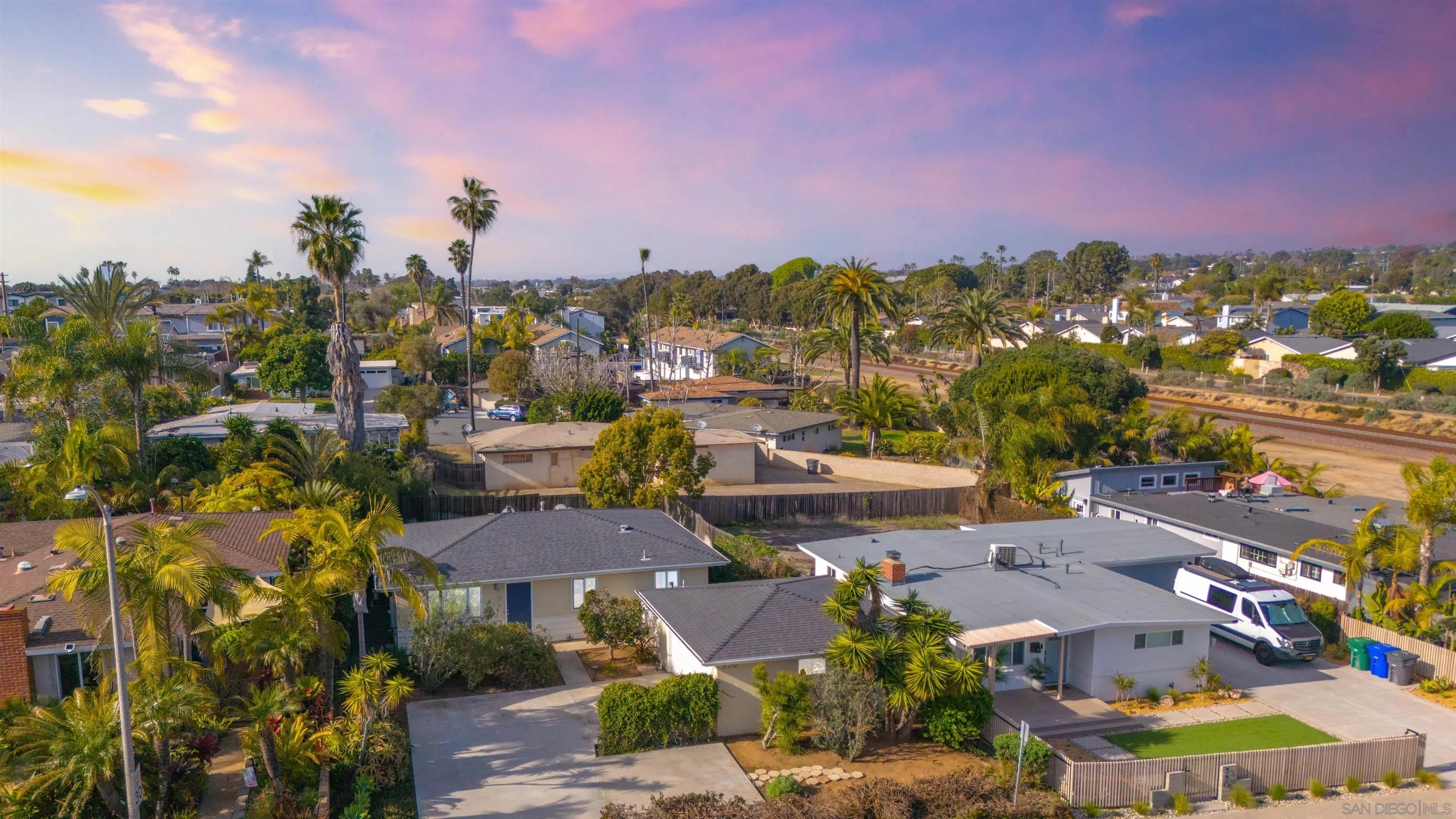 370 Tamarack Ave, Carlsbad, CA, 92008
