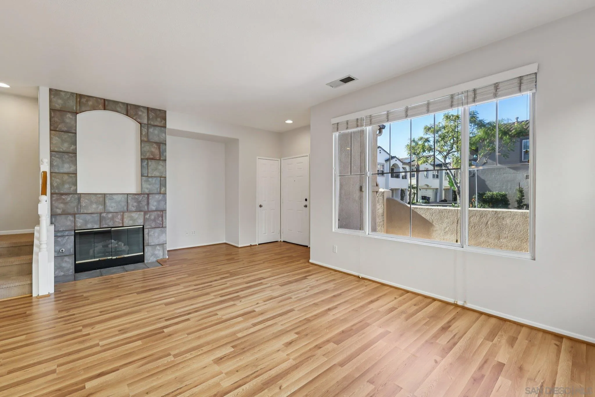 Photo #13: 250046286 Listing: Photo #13