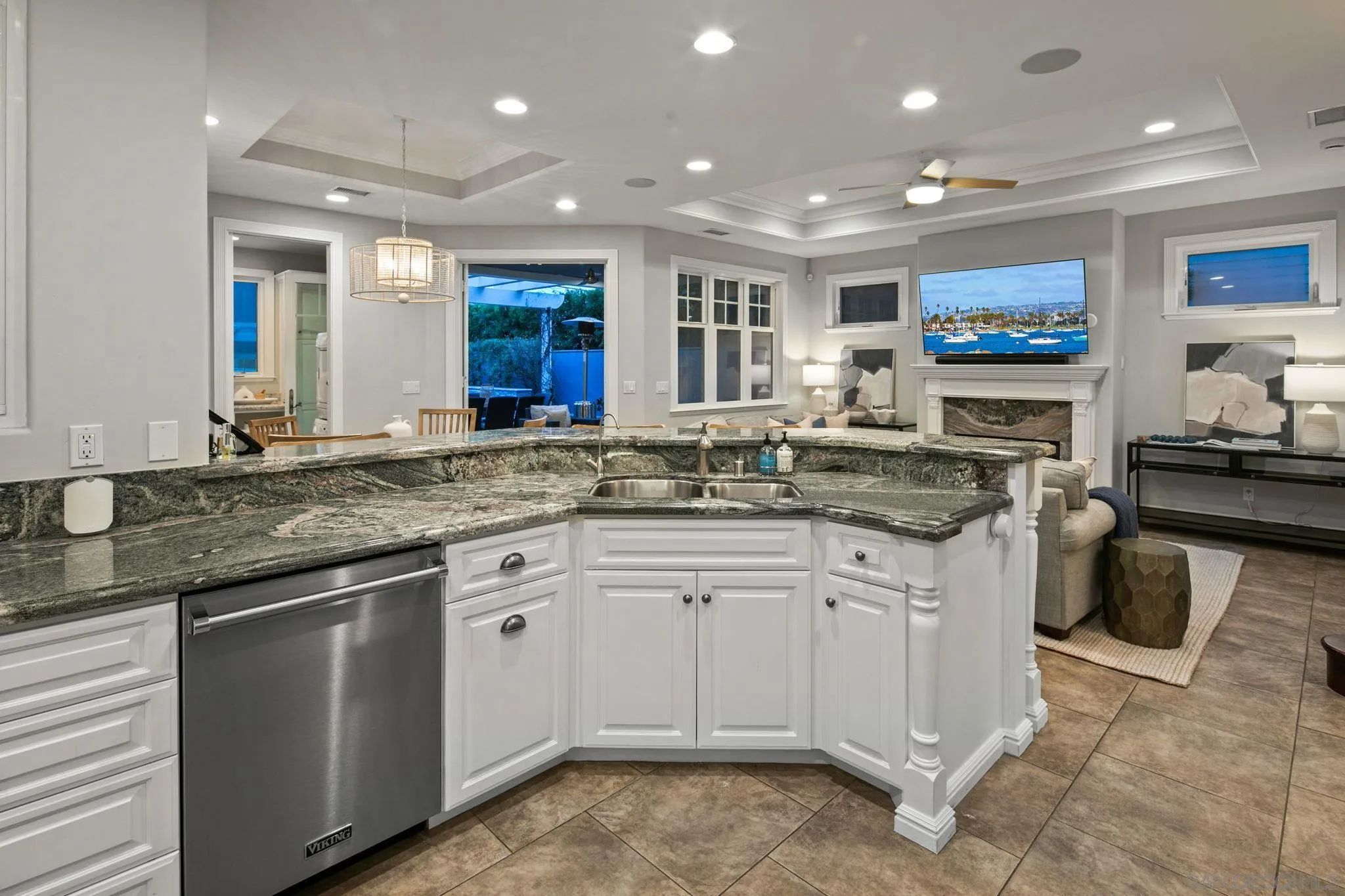 https://cdn.realtyfeed.com/cdn/127/250046293/10e475a33fa864f89274edf64aa24a6d.webp