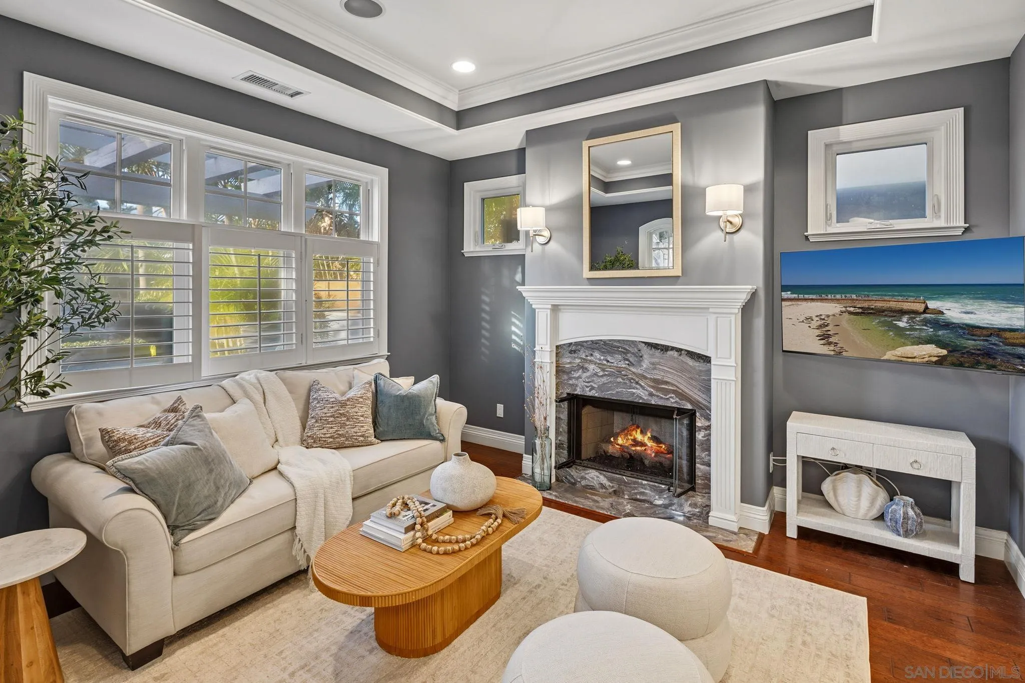 https://cdn.realtyfeed.com/cdn/127/250046293/2ba2d34678bf1aa1a8b82dd4b9b5b46f.webp