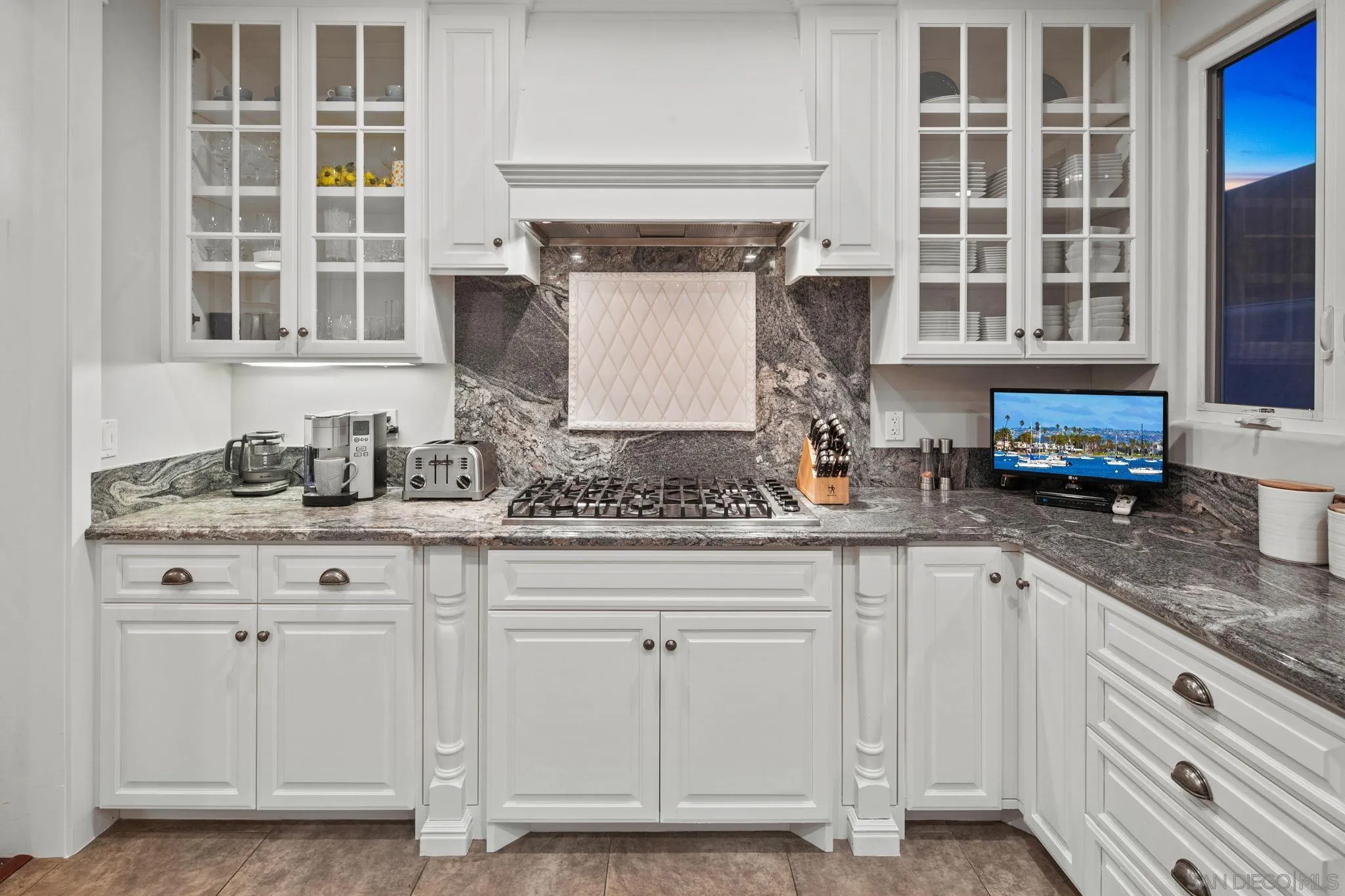 https://cdn.realtyfeed.com/cdn/127/250046293/48763191e69dfcf06228bc1780b5f204.webp