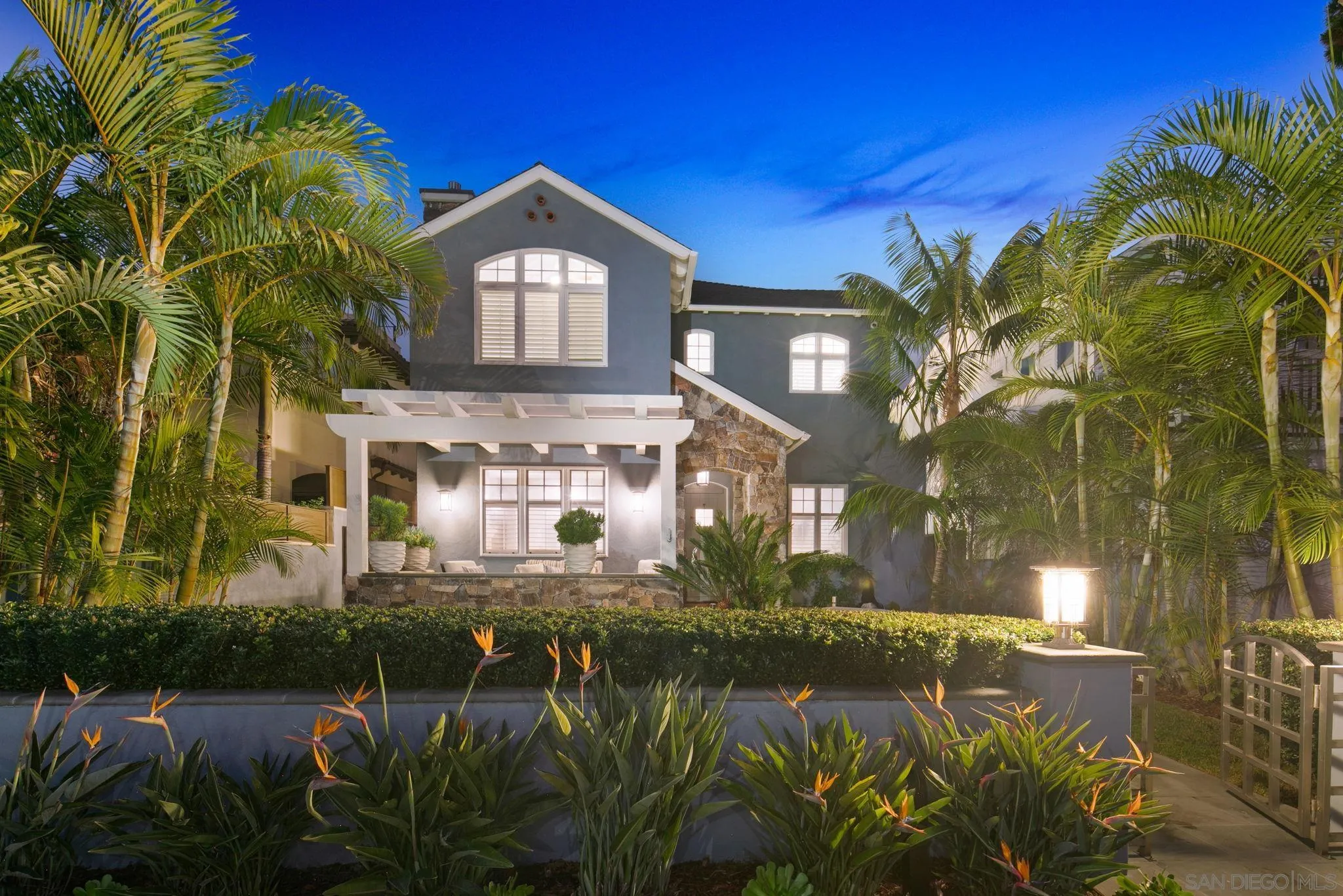 https://cdn.realtyfeed.com/cdn/127/250046293/8f0c159a8e9197e59675f2dd7a374df4.webp
