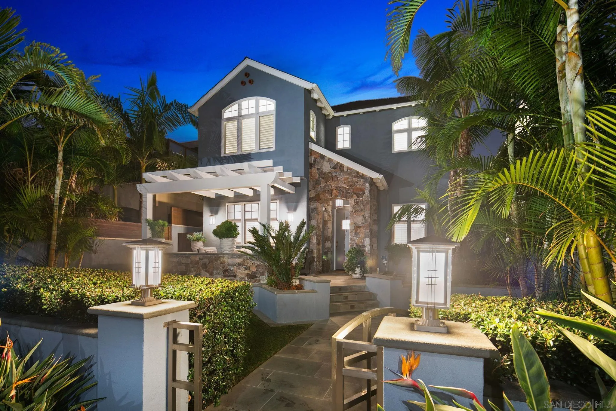 https://cdn.realtyfeed.com/cdn/127/250046293/c5566522a3cebaa324073153ef9271d4.webp