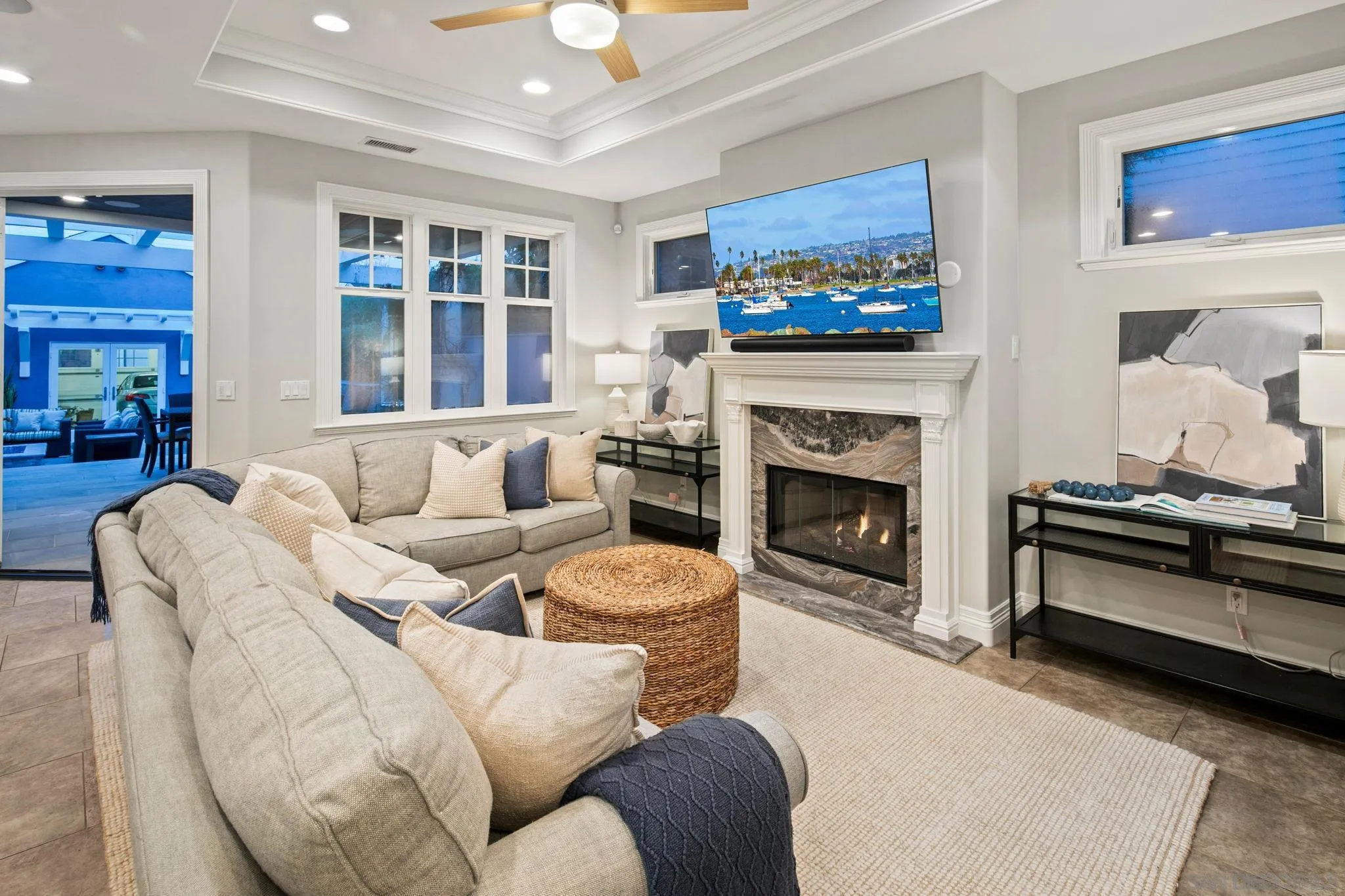 https://cdn.realtyfeed.com/cdn/127/250046293/e4dfb0555e04c5ba68d763ff69e04dc6.webp