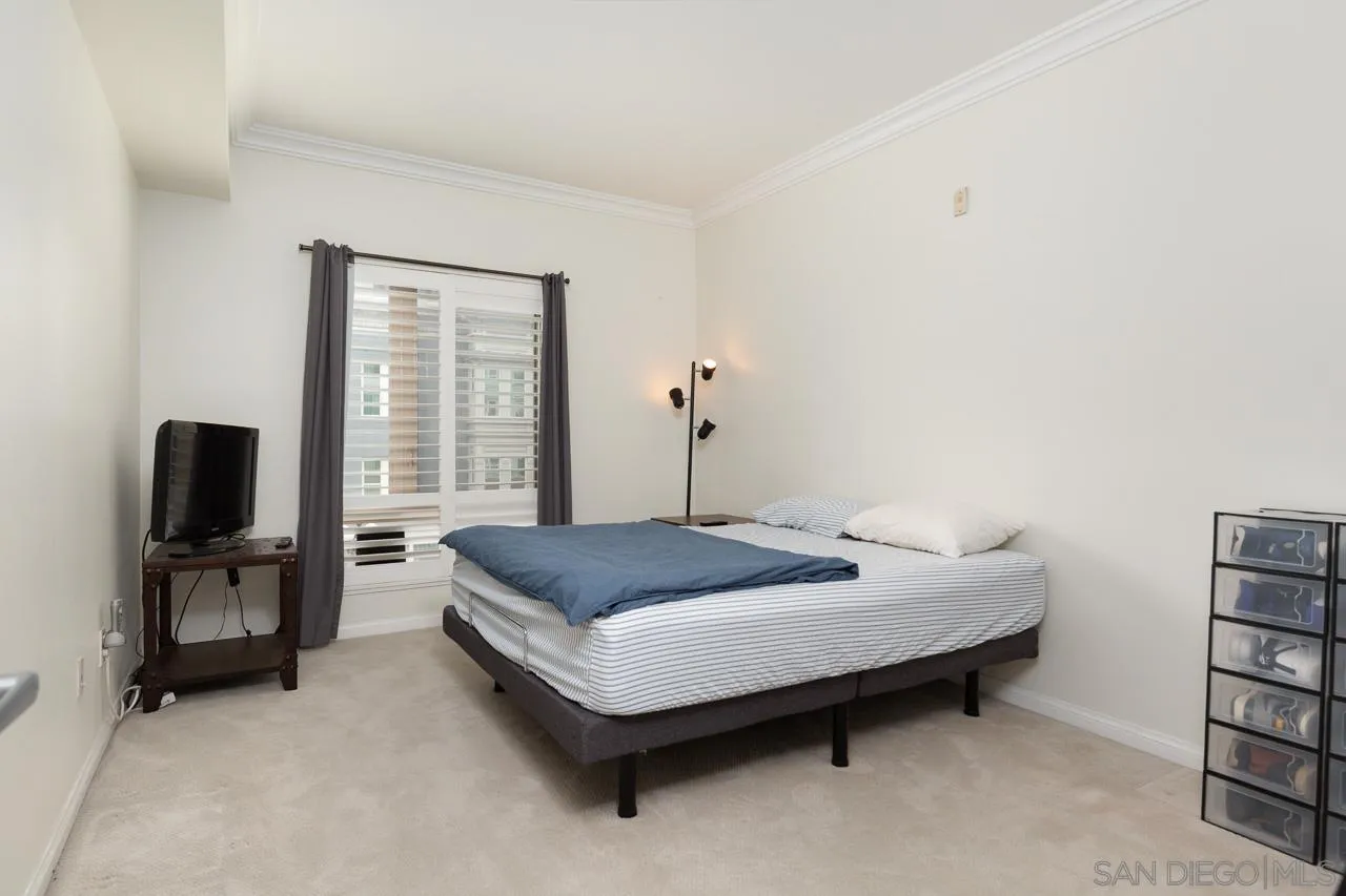 Photo #6: 250046297 Listing: Photo #6