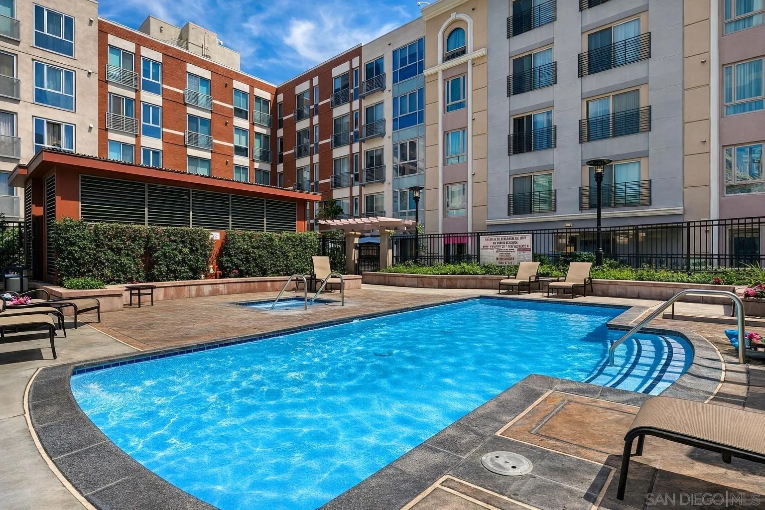 Photo #3: 250046297 Listing: Photo #3