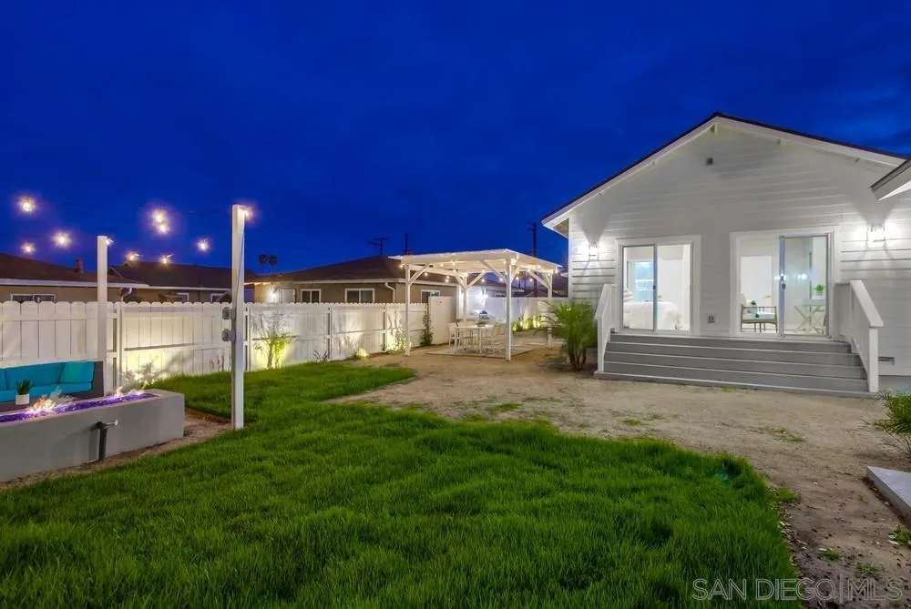 https://cdn.realtyfeed.com/cdn/127/250046299/48eed98f10a7ac244d74381e1c21d500.webp