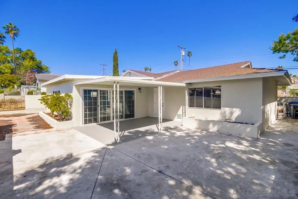 https://cdn.realtyfeed.com/cdn/127/250046301/3cafc6c25ecb8769134f25168bc22a6c.webp