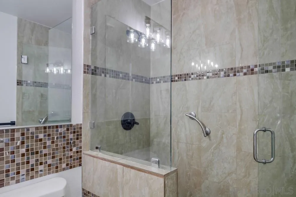 https://cdn.realtyfeed.com/cdn/127/250046301/671b545e8904481ad326f7f9149a0eaf.webp