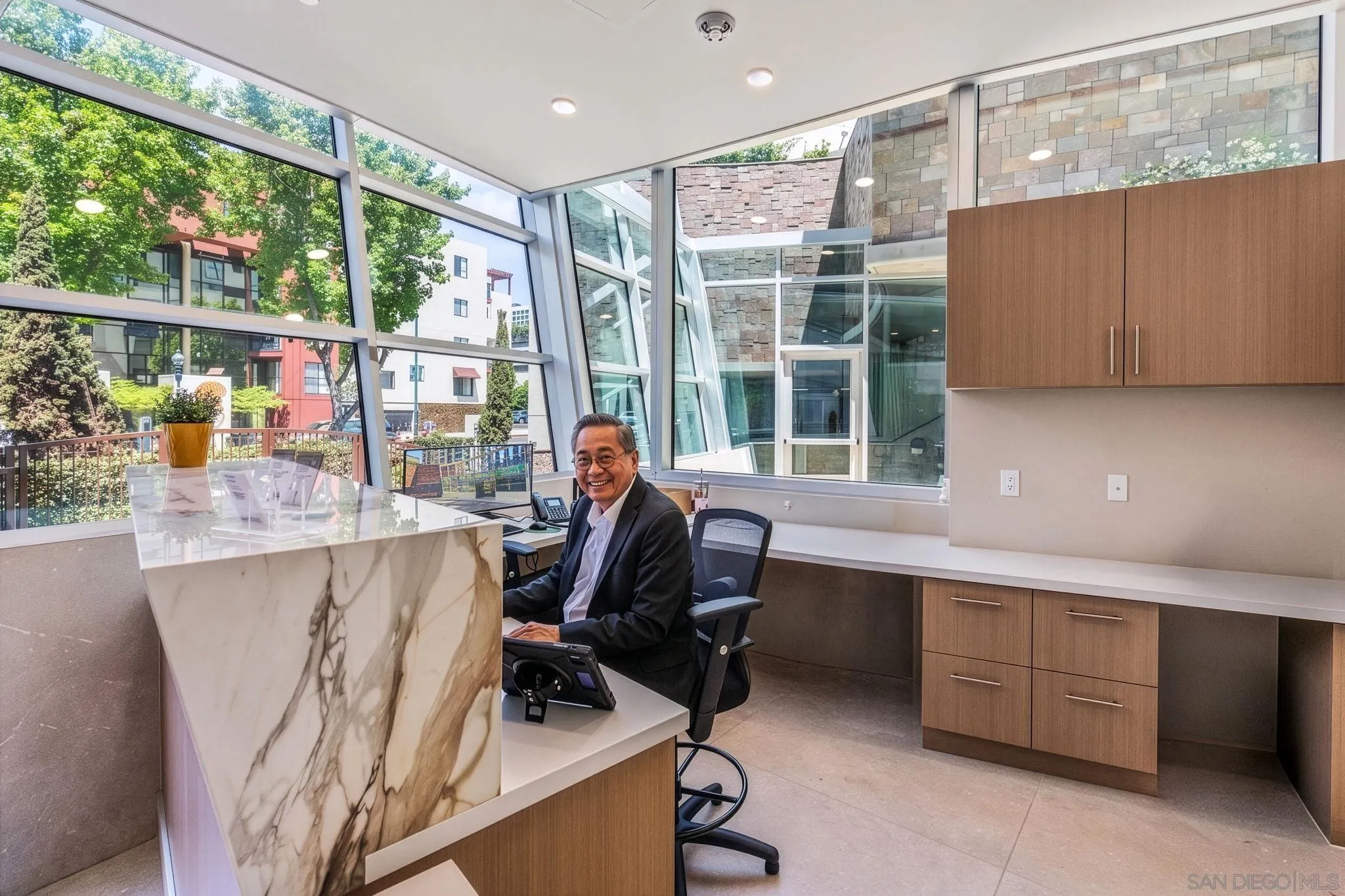 https://cdn.realtyfeed.com/cdn/127/250046308/b559ed591cb2610f5f39ff75d1c690b1.webp