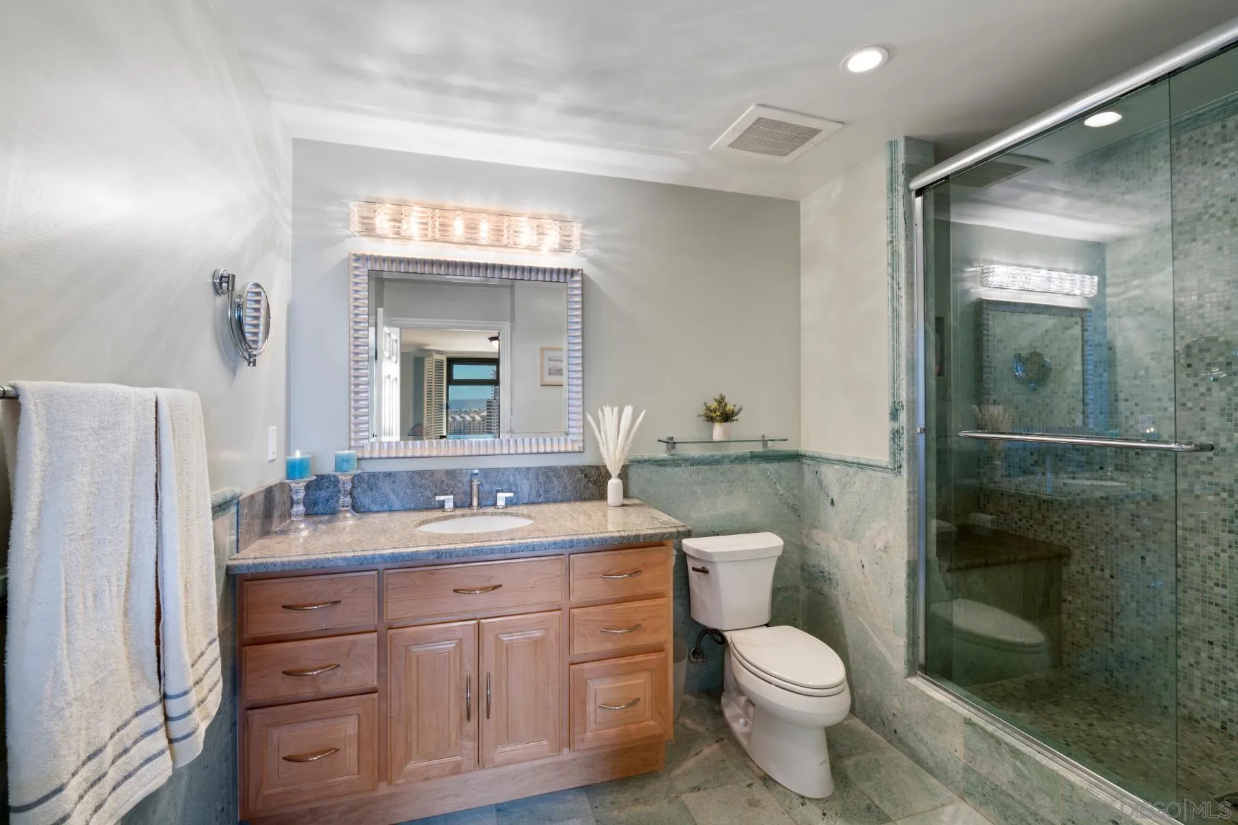 Photo #28: 250046308 Listing: Photo #28