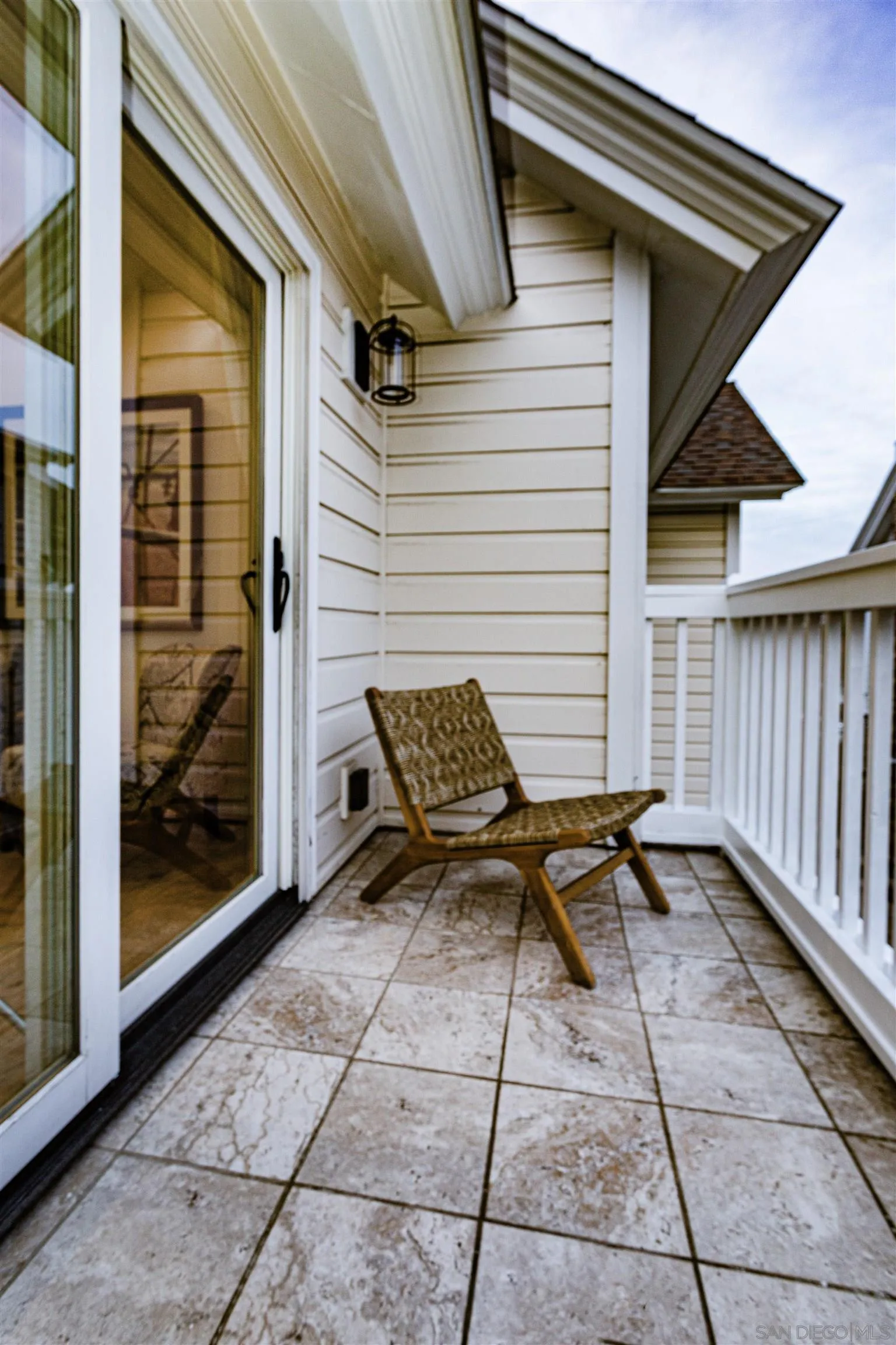https://cdn.realtyfeed.com/cdn/127/250046311/2a6aaf5649a5e21278009c6a972255ce.webp