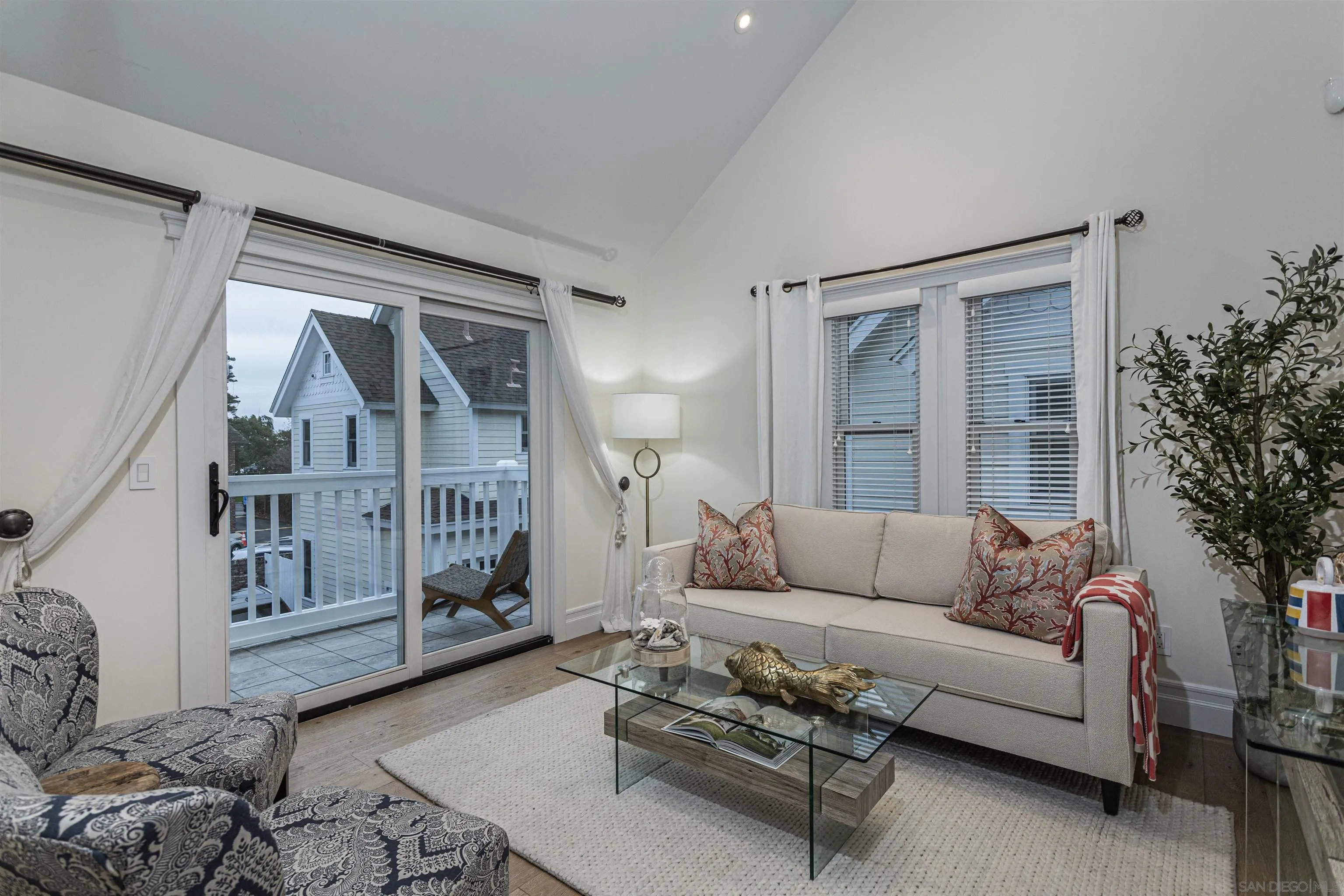 https://cdn.realtyfeed.com/cdn/127/250046311/96e08f59bfe1b5f07636cc852d39559a.webp