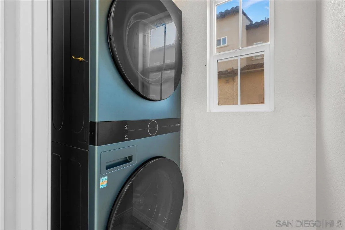 Photo #15: 250046312 Listing: Photo #15