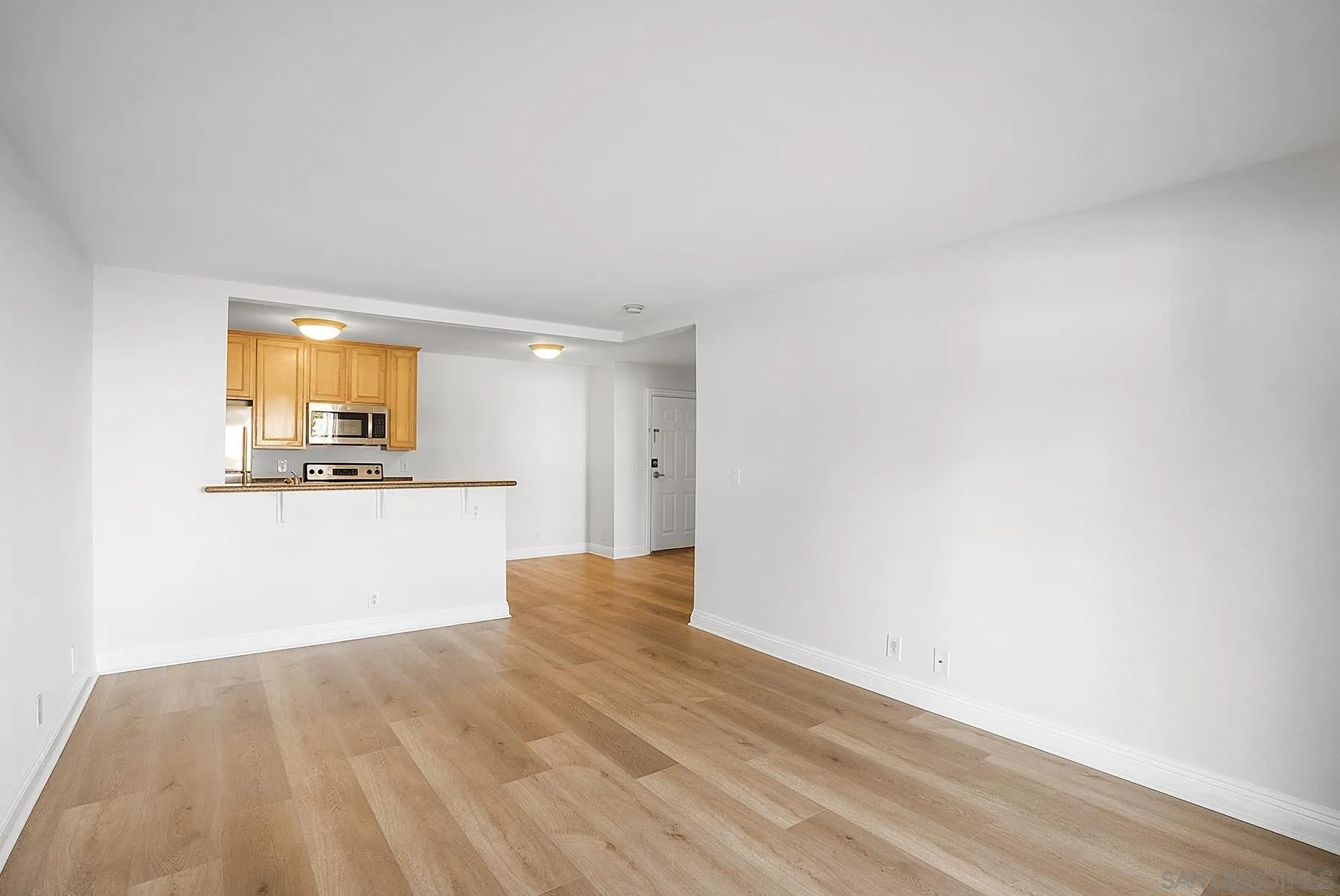 Photo #12: 250046319 Listing: Photo #12