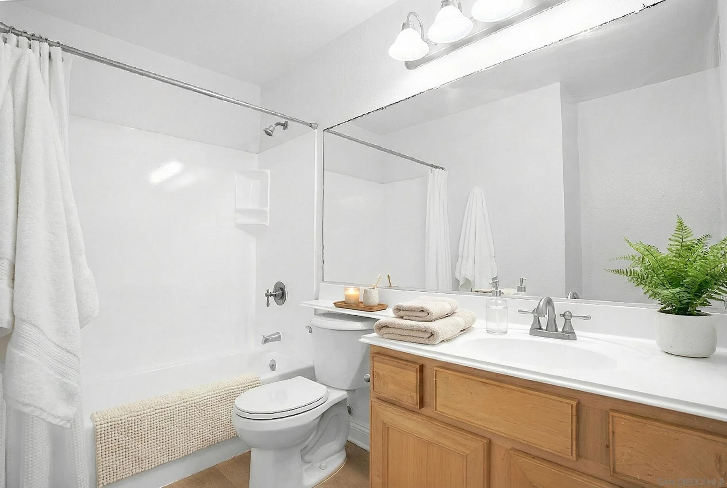 Photo #5: 250046319 Listing: Photo #5