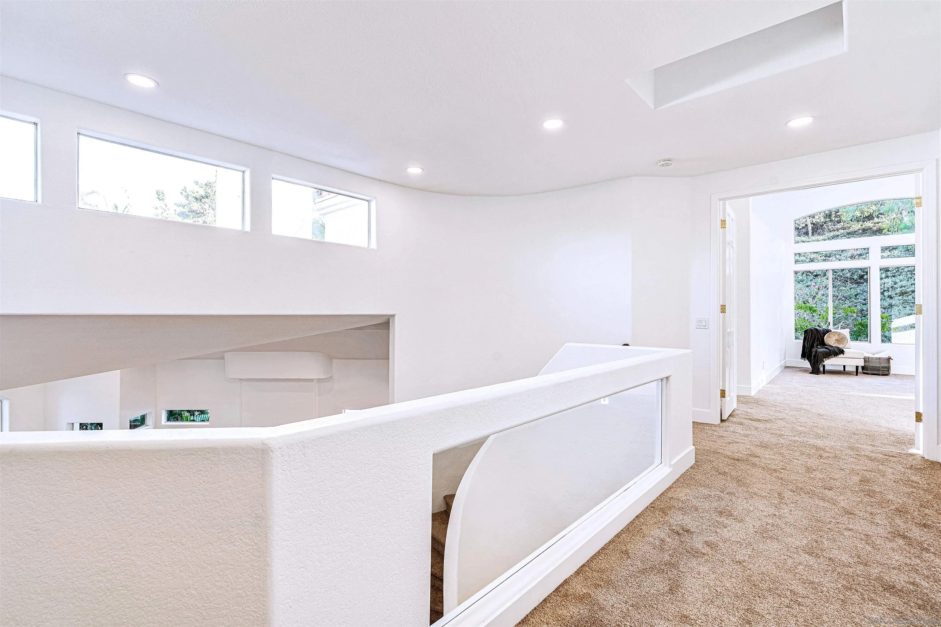 https://cdn.realtyfeed.com/cdn/127/250046322/c2ec722149301dd20d25c9cf0030318c.webp