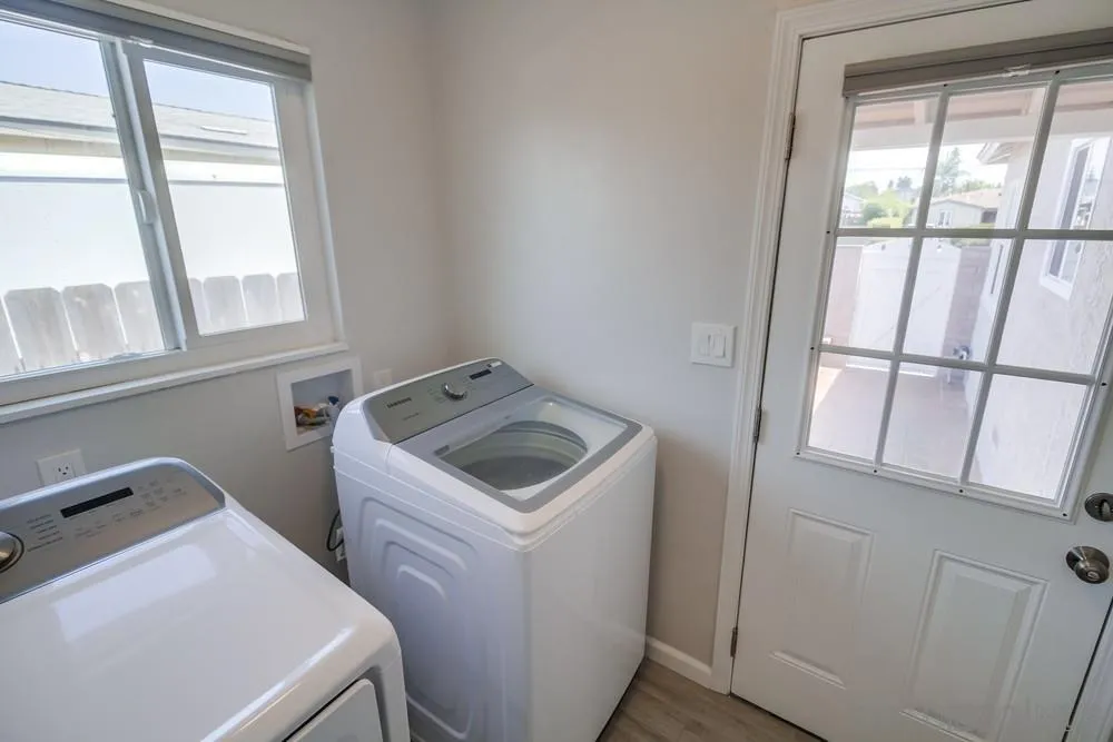 https://cdn.realtyfeed.com/cdn/127/250046324/1a9f76e29aab84c3b0a507e69cc11ac3.webp