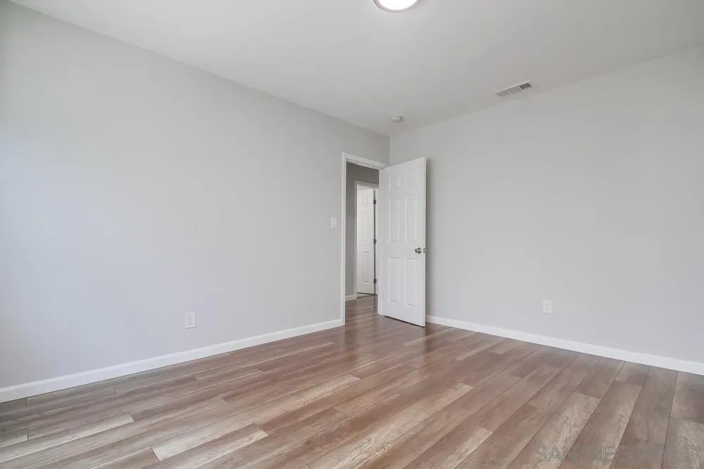 https://cdn.realtyfeed.com/cdn/127/250046324/d0fce55b1c98b794d5238c9cfc21d672.webp