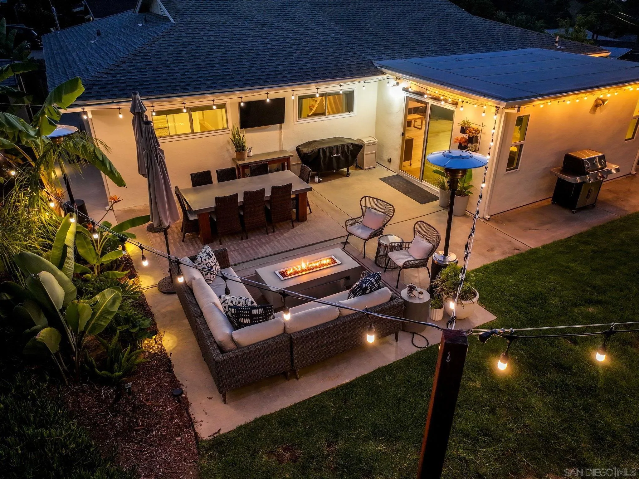 https://cdn.realtyfeed.com/cdn/127/250046328/cefcc97411d540277c89c38f05e0a281.webp