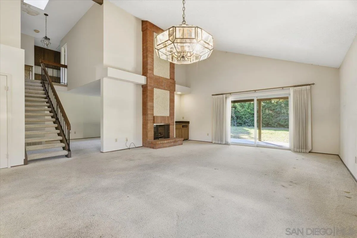 https://cdn.realtyfeed.com/cdn/127/250046335/fec9b0682414297c2315315096861324.webp