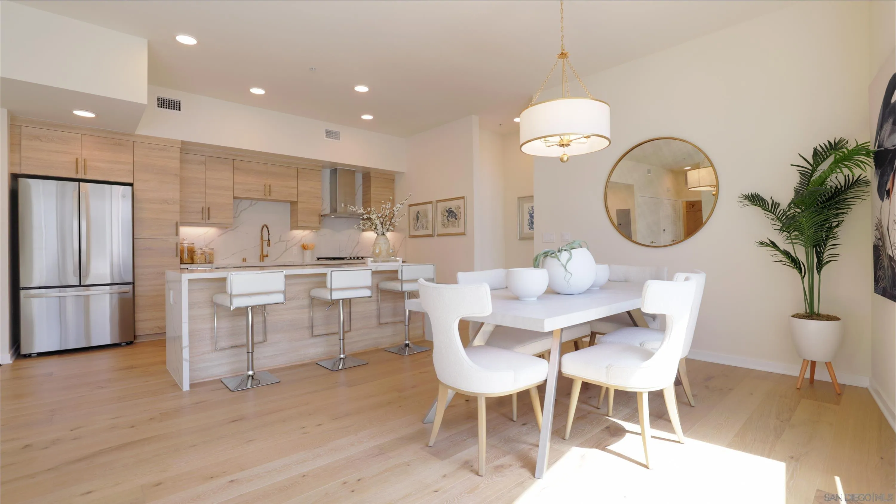 Photo #5: 250046338 Listing: Photo #5