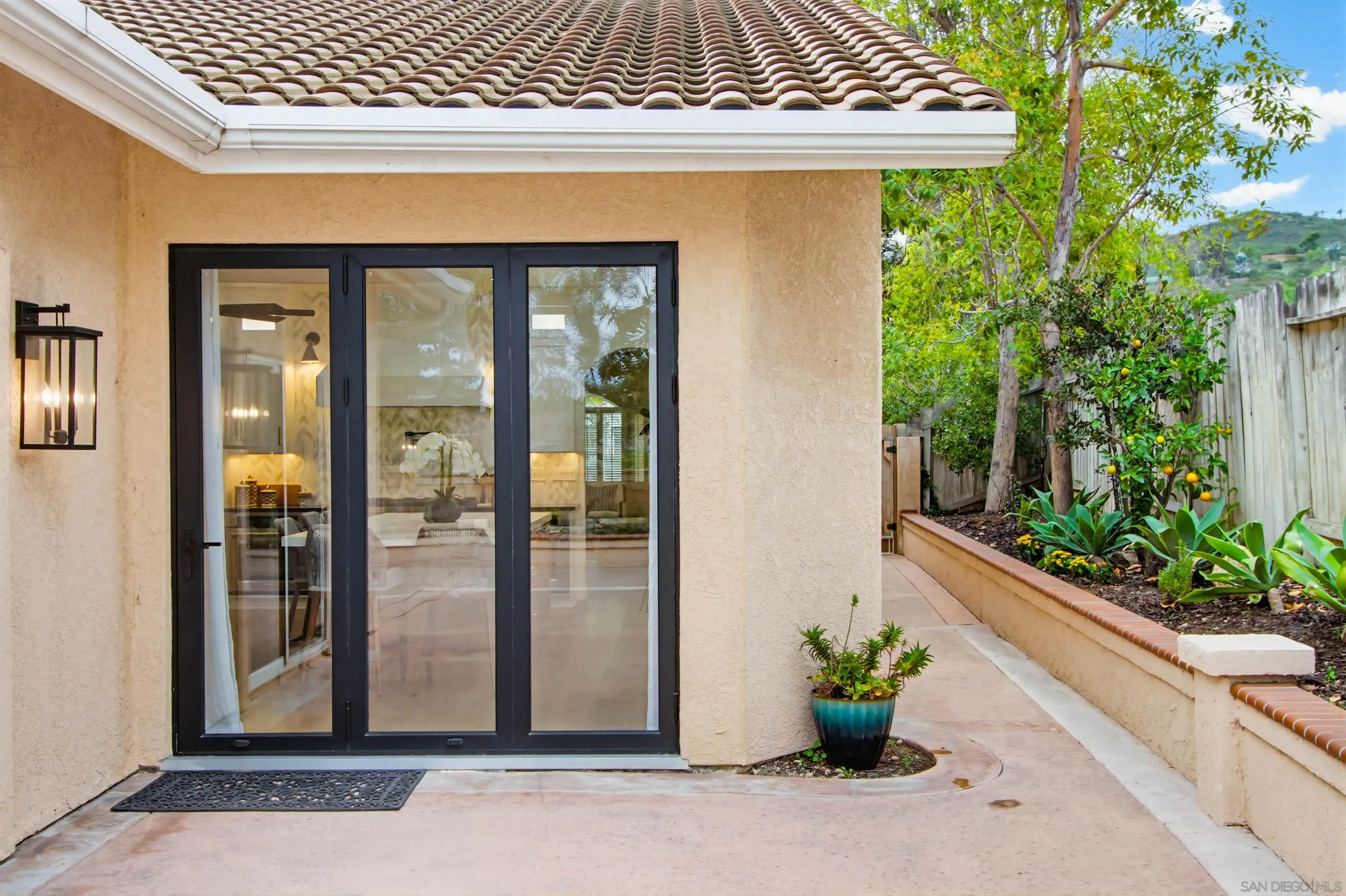 https://cdn.realtyfeed.com/cdn/127/250046342/740730b7200baa2d2155654662948f8f.webp