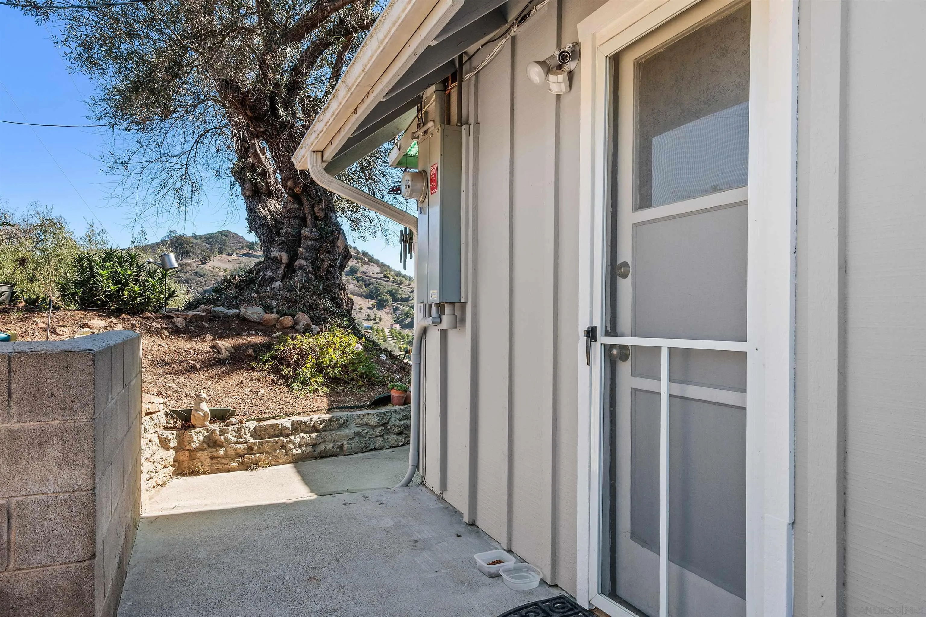 https://cdn.realtyfeed.com/cdn/127/250046346/67d59887936ca5136066bb1998573c86.webp