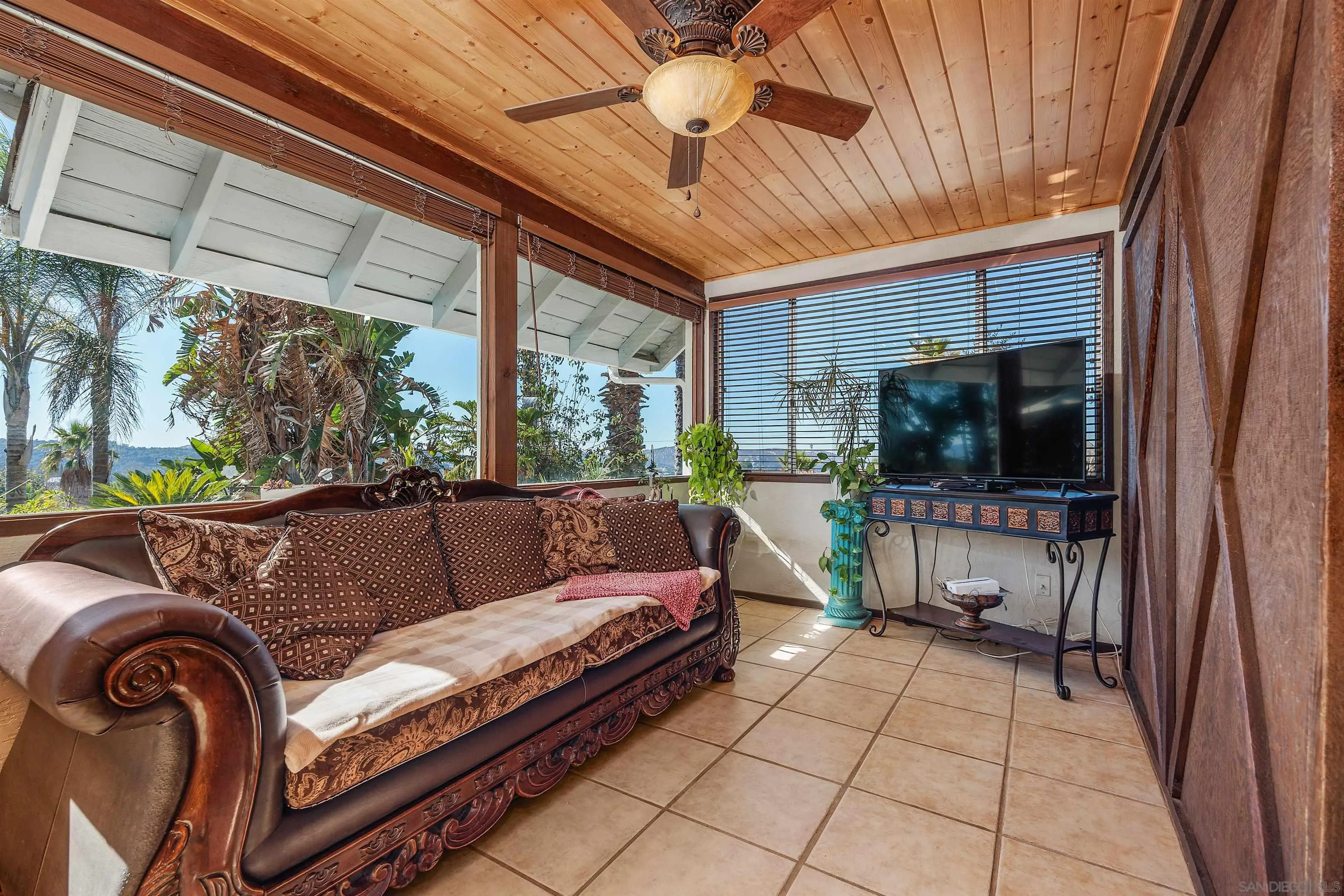 https://cdn.realtyfeed.com/cdn/127/250046346/88691ac14706dbea720269ac5982c78a.webp