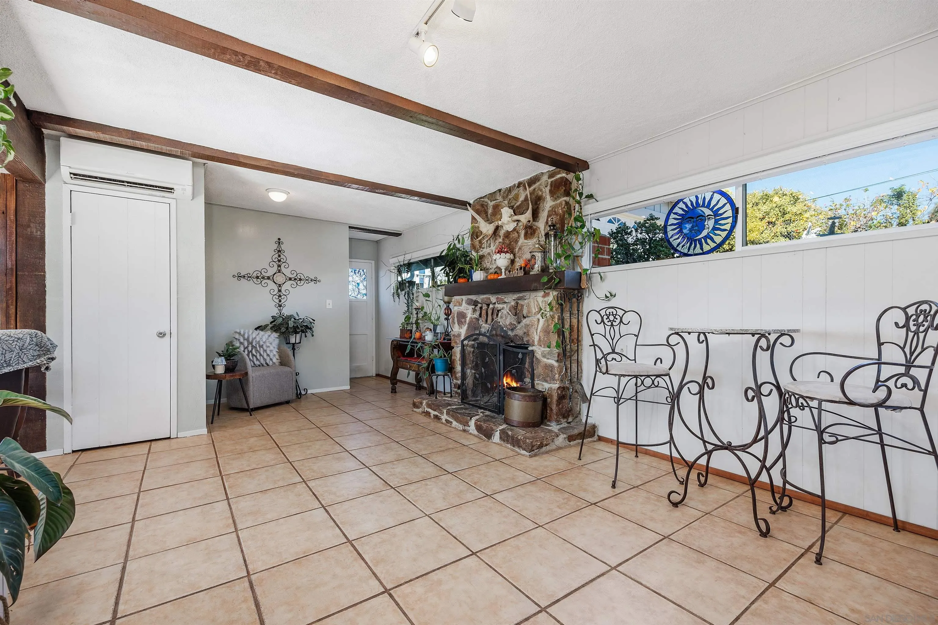 https://cdn.realtyfeed.com/cdn/127/250046346/9a0df24a36a397020c607ab2537dab65.webp