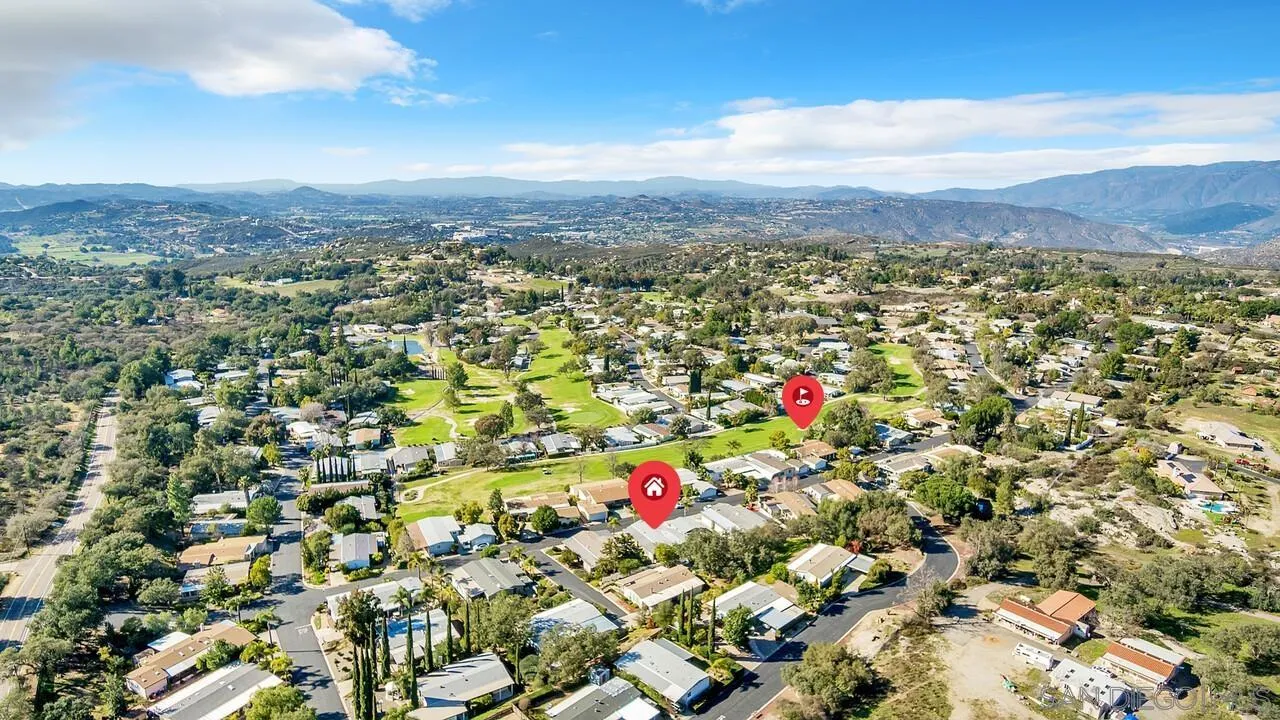 https://cdn.realtyfeed.com/cdn/127/250046348/218077d68c23d26a74eb96f401cad11d.webp