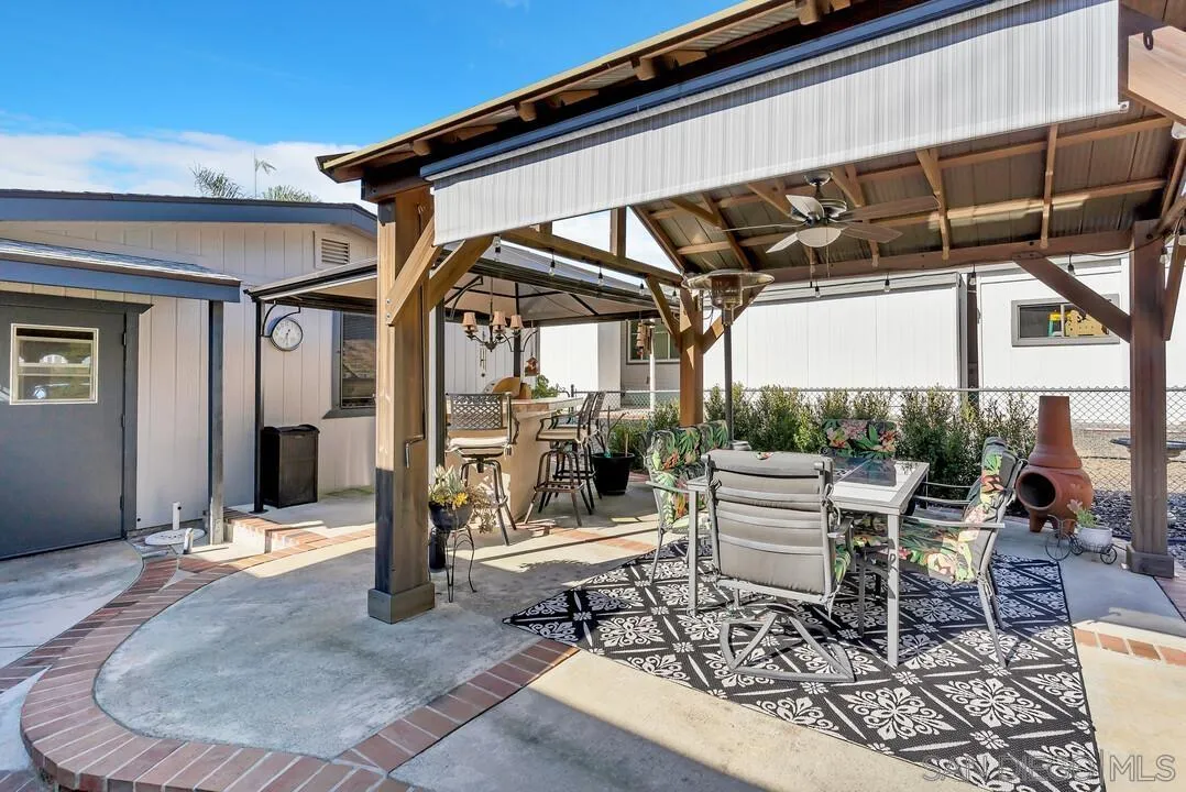 https://cdn.realtyfeed.com/cdn/127/250046348/a1225dc6db48eea7ceabc3679926a06d.webp