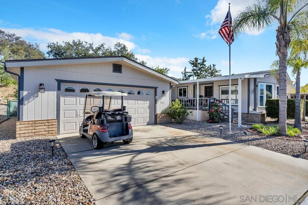 https://cdn.realtyfeed.com/cdn/127/250046348/eae2b149620de93aa1f47f007f8313bd.webp