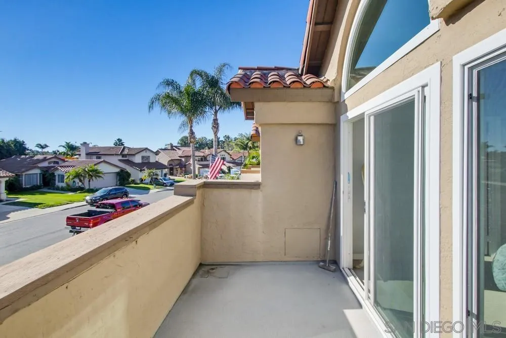 https://cdn.realtyfeed.com/cdn/127/250046349/88aea47159f08fe4660024484a7bd3b1.webp
