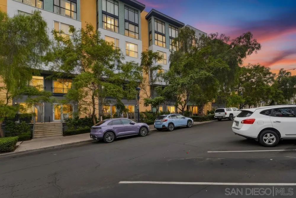 Photo #43: 250046354 Listing: Photo #43