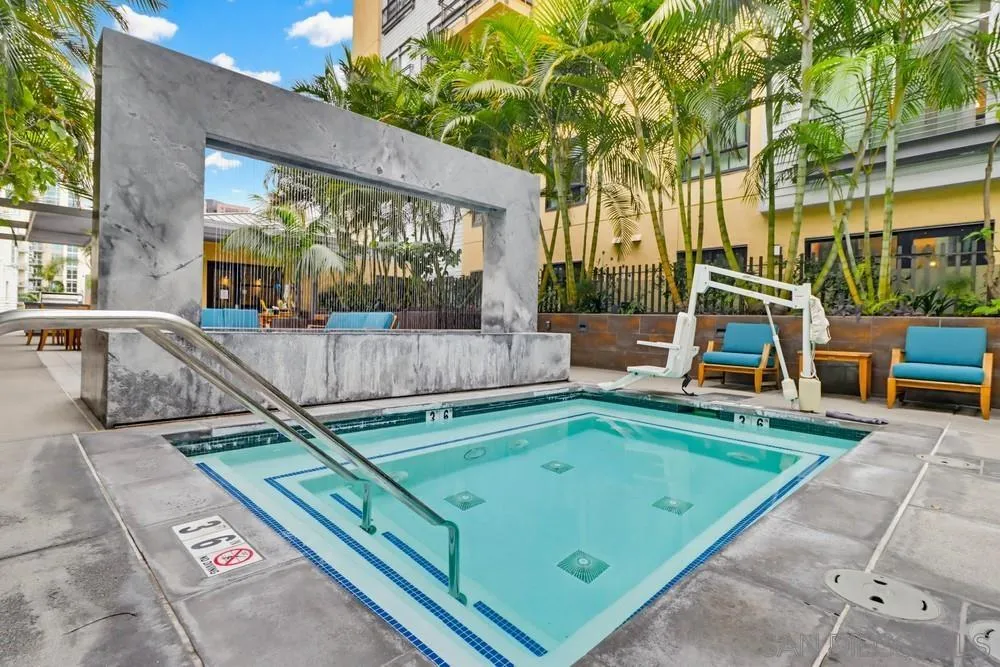 Photo #40: 250046354 Listing: Photo #40