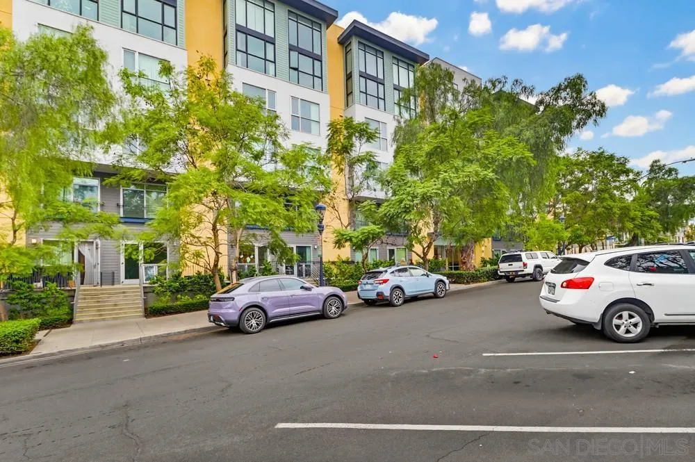 Photo #2: 250046354 Listing: Photo #2