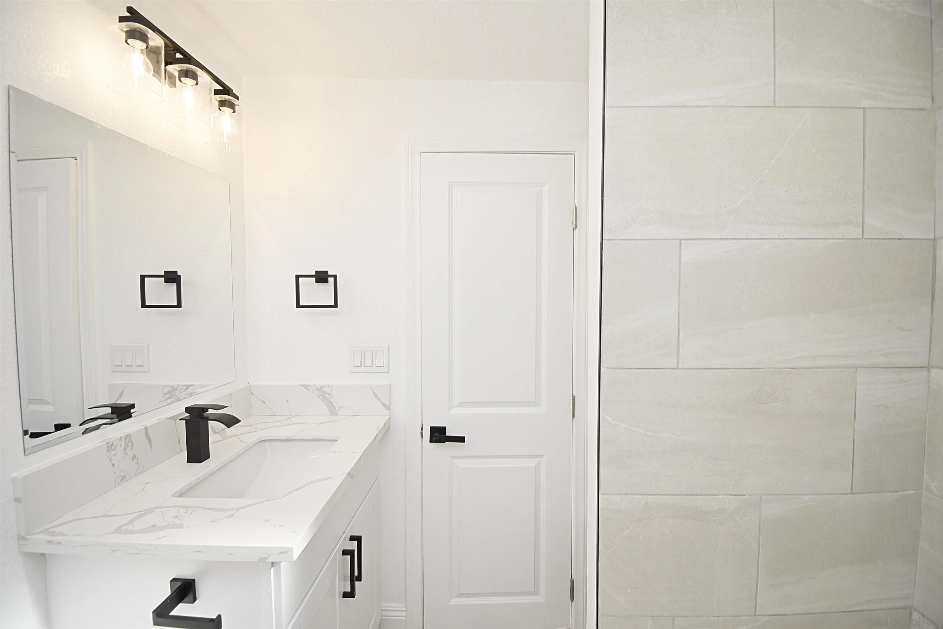 https://cdn.realtyfeed.com/cdn/127/250046357/96179287d66454c3ad754bd9bfd128ce.webp