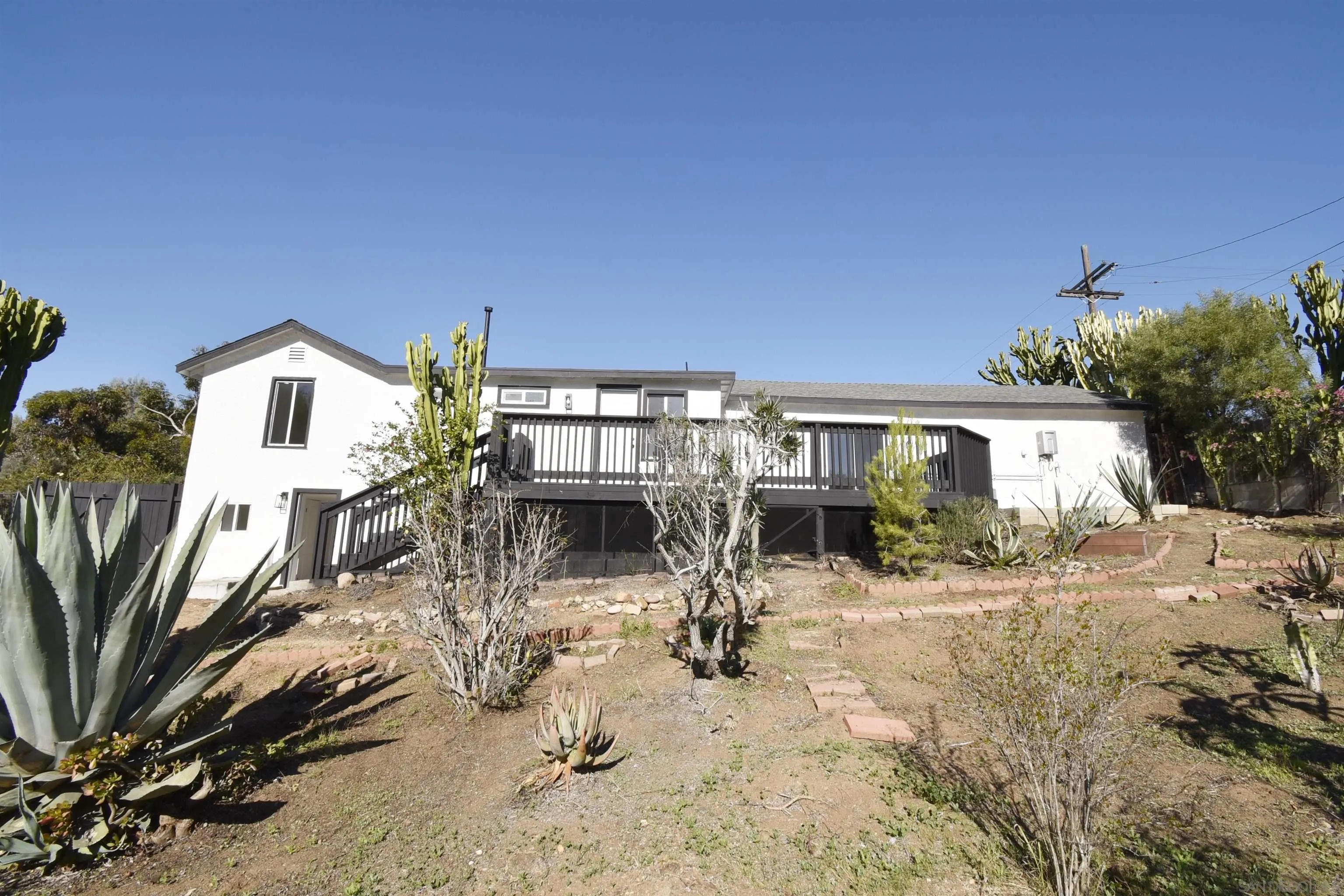 https://cdn.realtyfeed.com/cdn/127/250046357/d922911417e59c7a08c9ee4773cb173f.webp